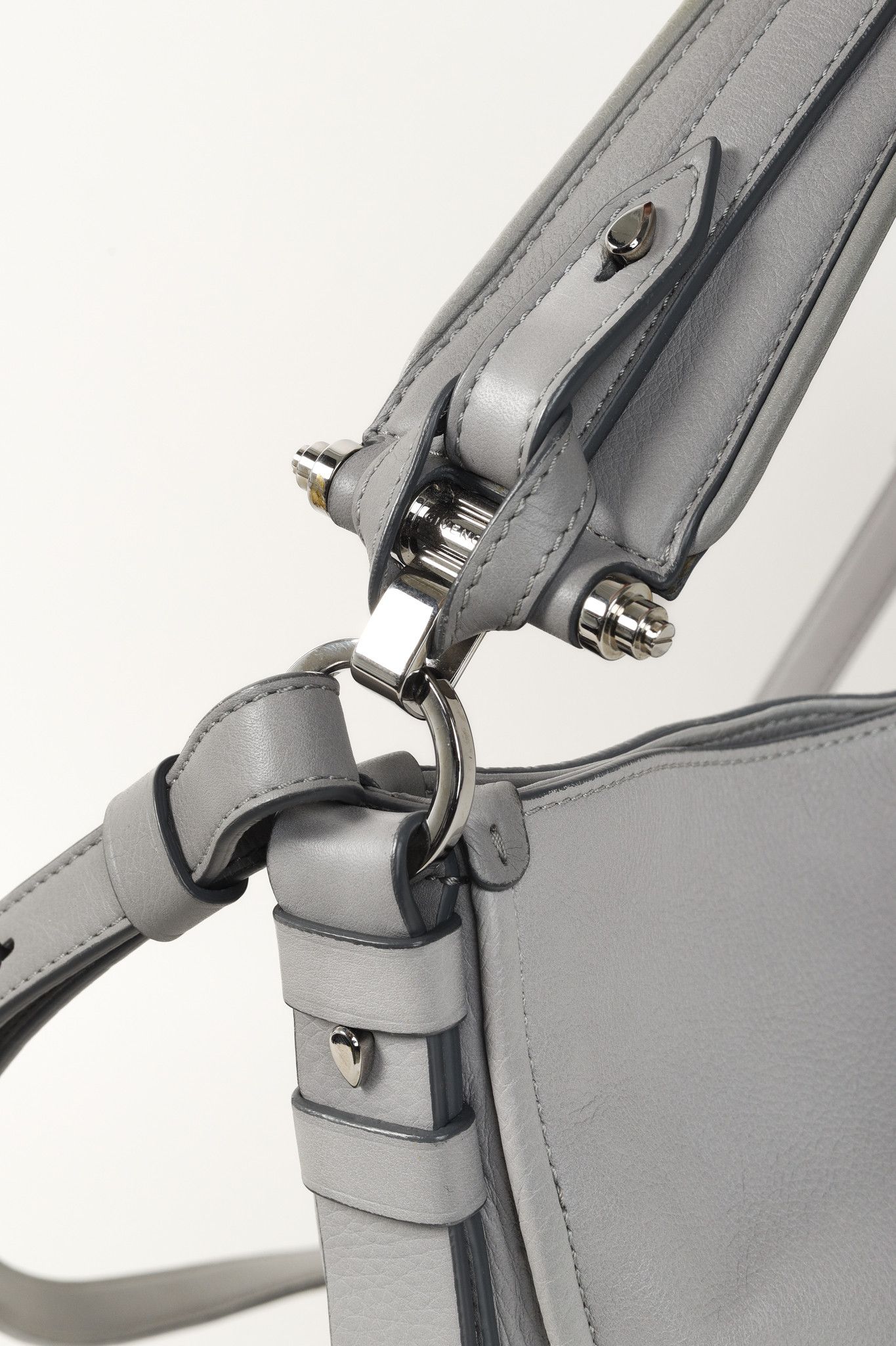 Givenchy Givenchy Obsedia Pearl Grey Leather Studded Small Hobo Bag Size ONE SIZE - 8 Thumbnail