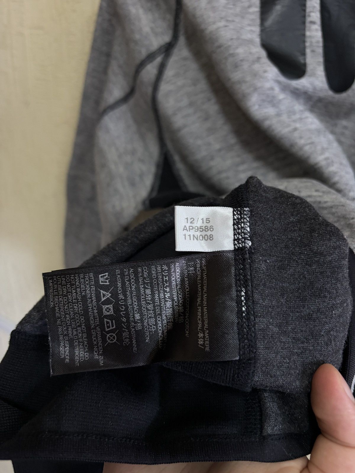 Y-3 Y-3 Yohji Yamamoto x Adidas Future Sport Crewneck Grey S Size US S / EU 44-46 / 1 - 5 Thumbnail