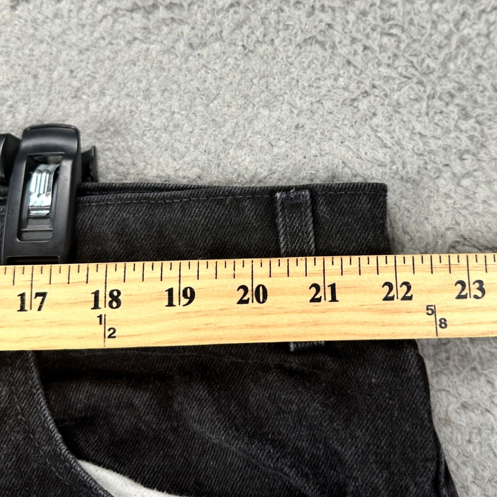 Levi's VINTAGE Levi's 540 Jeans Tapered Leg Mens 46X30 Black Y2K Loose Fit Orange Tab Jeans Men 46X30 Dark Wash 100% Cotton Denim Pockets Zipper Button" Size US 30 / EU 46 - 6 Thumbnail