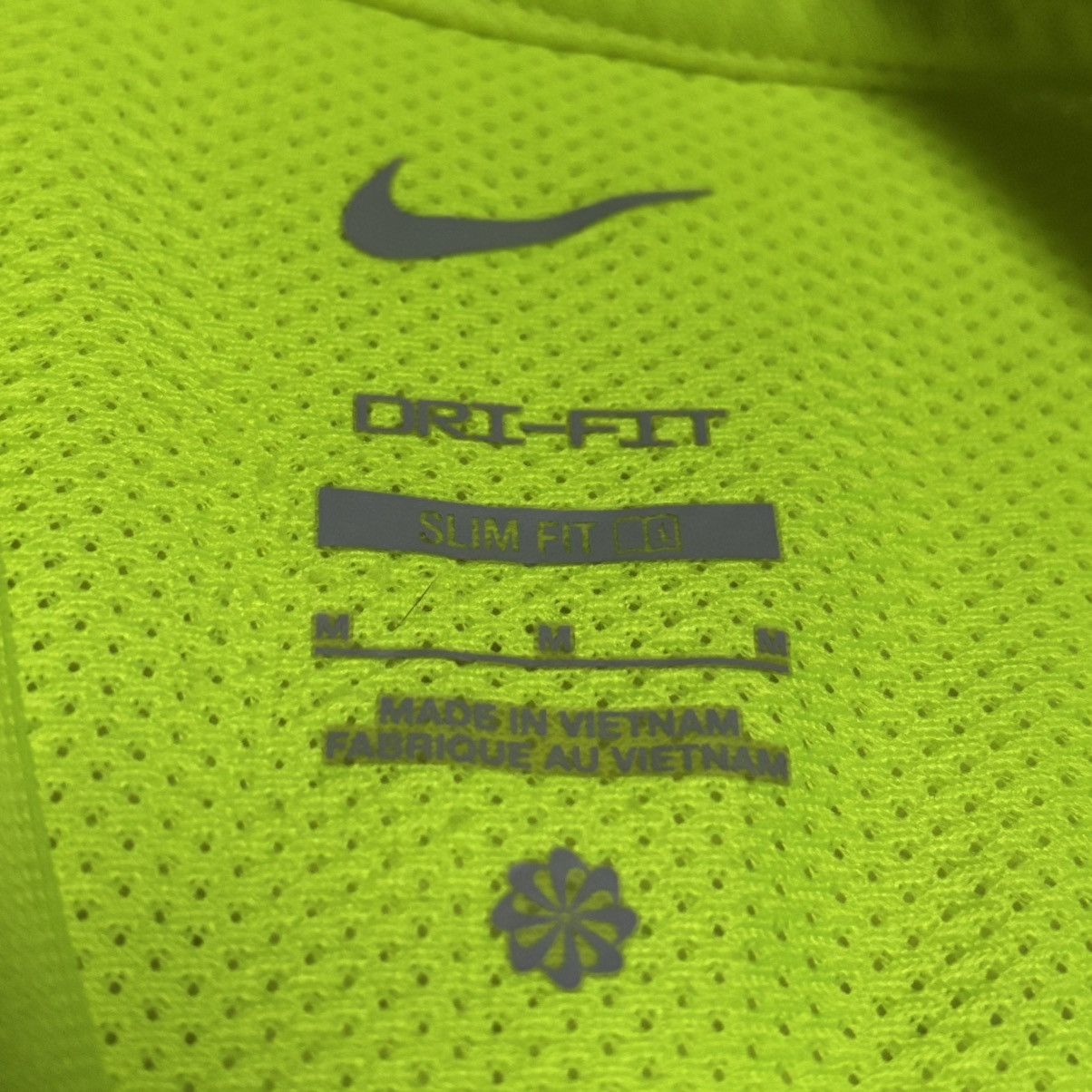 Nike New Nike England Basketball Size US M / EU 48-50 / 2 - 4 Thumbnail