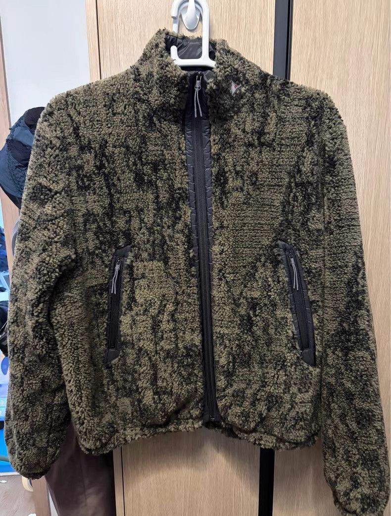 ROA Multi Colored Fuzzy Zip-Up Jacket Size L Size US L / EU 52-54 / 3 - 1 Thumbnail