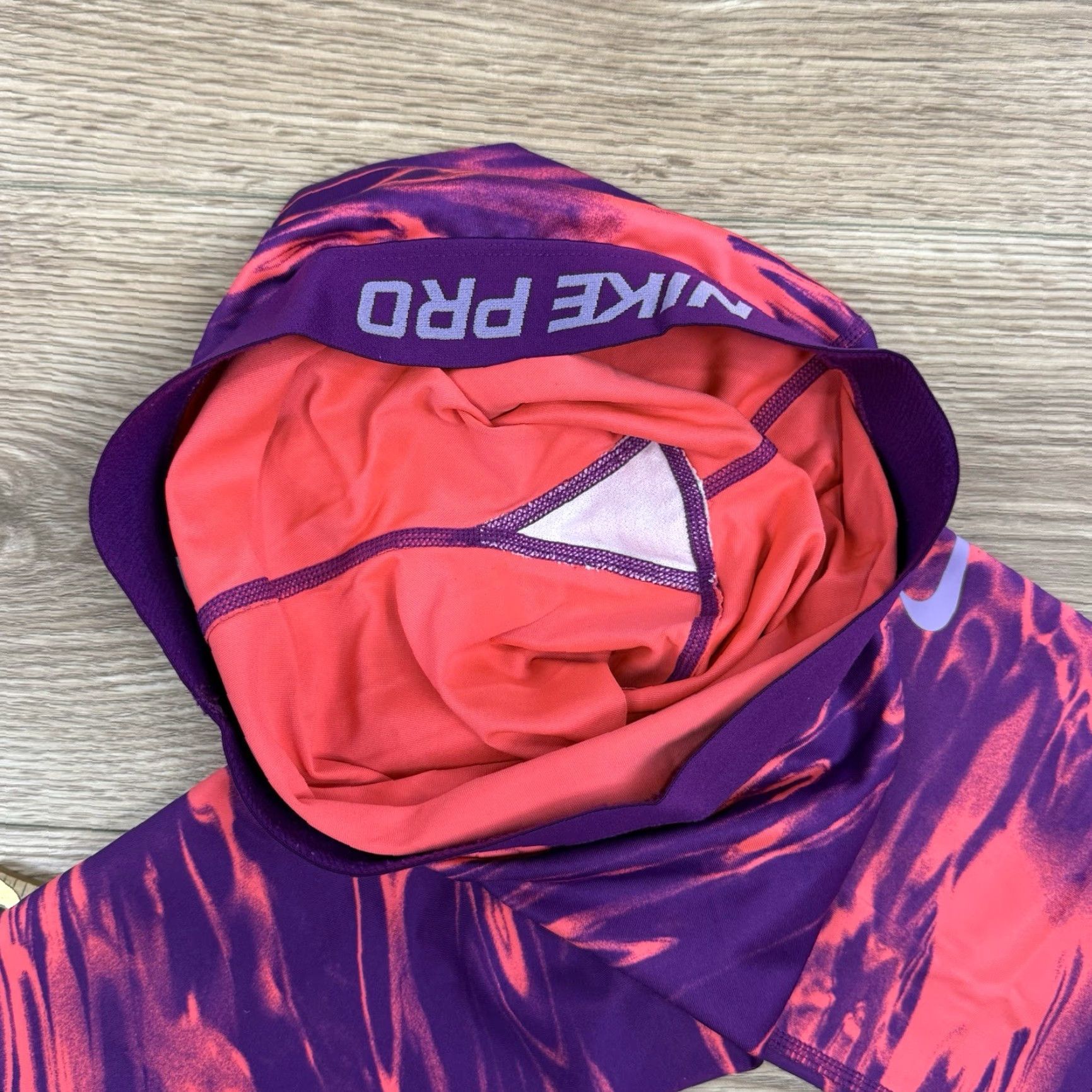 Nike VINTAGE Nike Pro Women S Leggings Cropped Dri Fit Stretch Purple Orange Marble Size 28" / US 6 / IT 42 - 3 Thumbnail