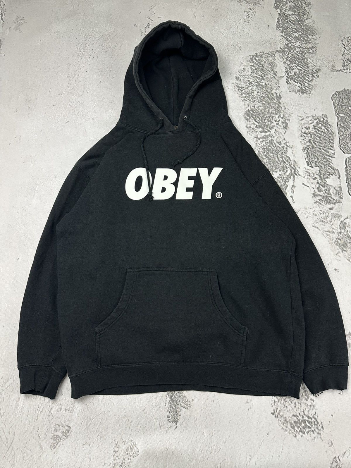 Obey Vintage OBEY Streetwear Black Hoodie Big Logo Large Size US L / EU 52-54 / 3 - 1 Thumbnail