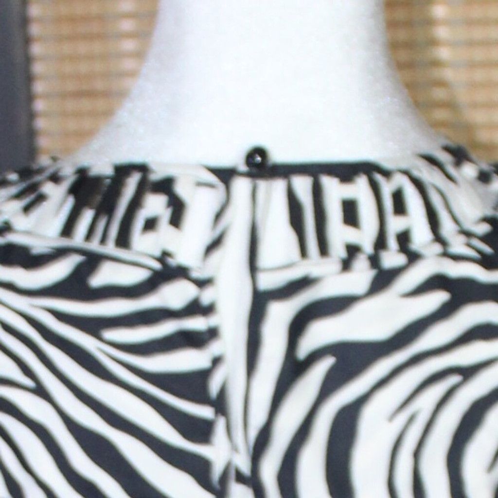 Banana Republic Banana Republic Black&White Zebra Striped Sleeveless Blouse Size L / US 10 / IT 46 - 6 Thumbnail