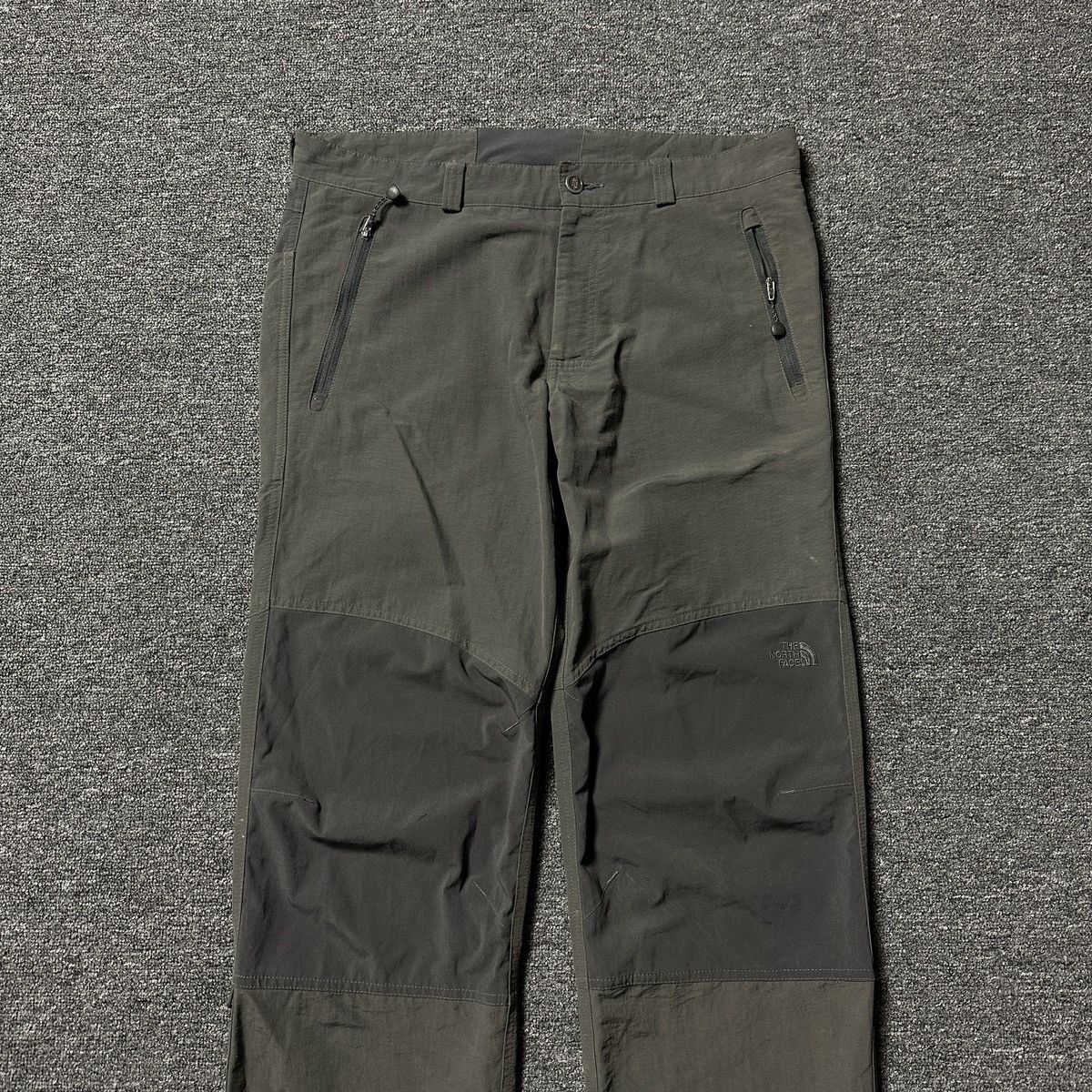 The North Face Vintage Nylon Speedlight Trekking Pants Size US 34 / EU 50 - 2 Thumbnail