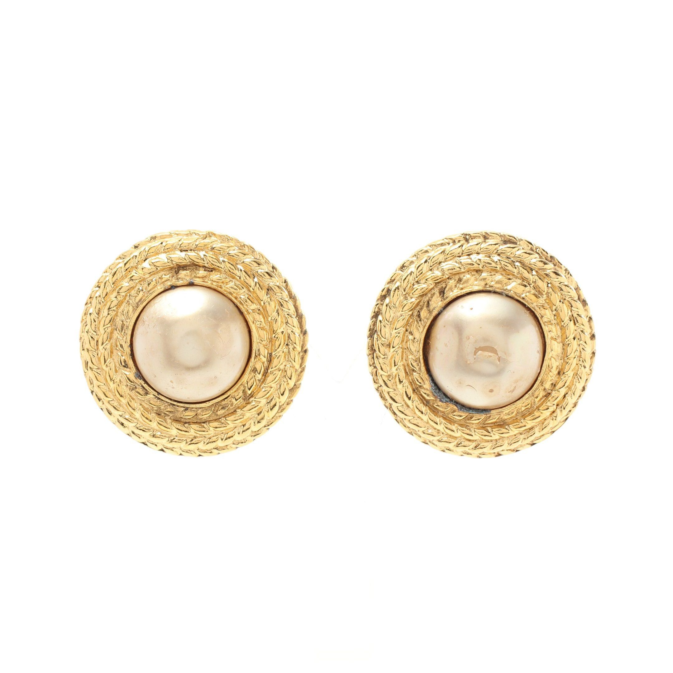 image of Chanel Round Earrings Gp Fake Pearl Gold Off White Vintage, Women's