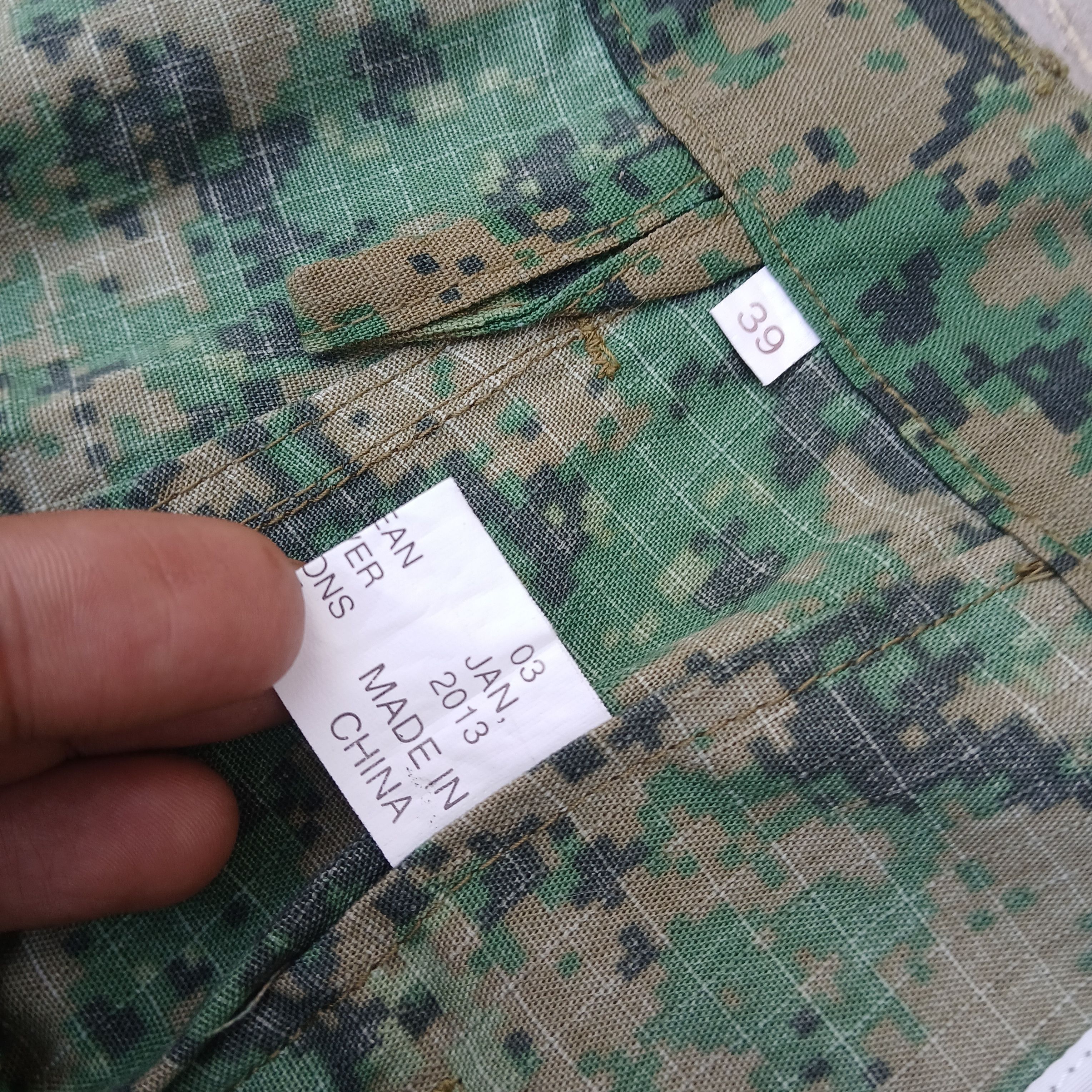 Vintage MILITARY CARGO DIGICAMO SAF PANTS BY KOLON Size US 39 - 6 Thumbnail