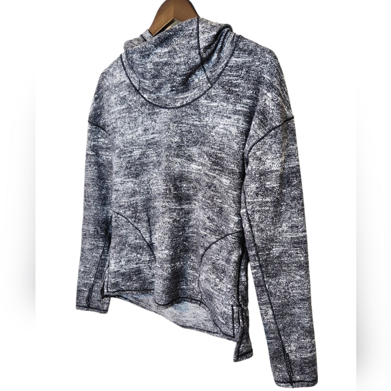 Lululemon Lululemon Forever Endeavour Long Sleeve Black White 8 Size M / US 6-8 / IT 42-44 - 9 Thumbnail
