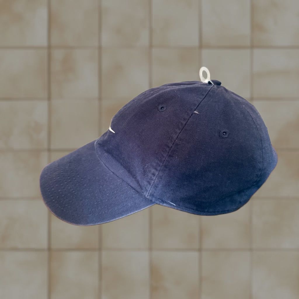 Nike VINTAGE Nike Hat Strapback Navy Blue One Size 90s Swoosh Mens Baseball Cap Cotton Adjustable Size ONE SIZE - 1 Thumbnail