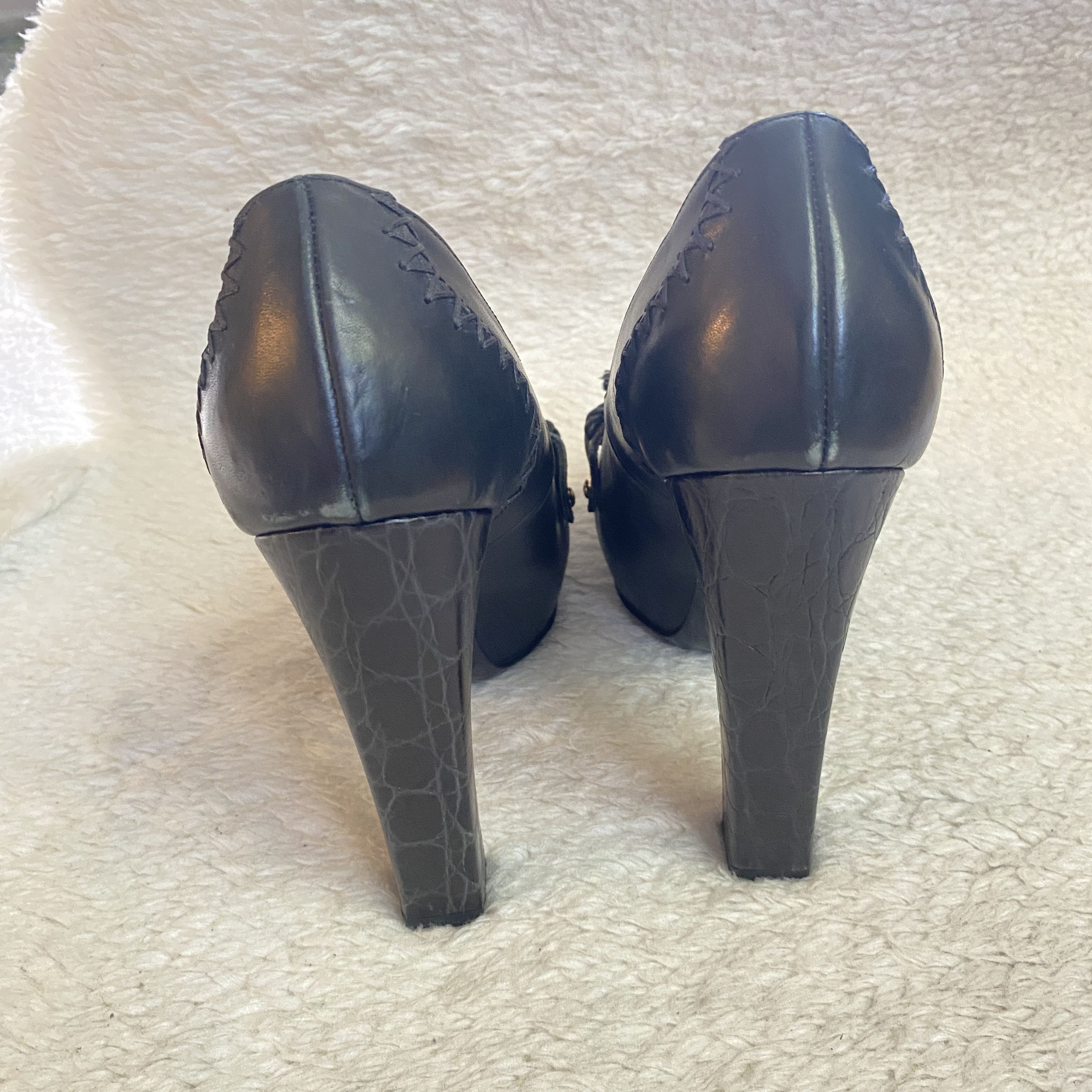 Just Cavalli Vintage JUST CAVALLI Black Leather Platform Heels Size US 8.5 / IT 38.5 - 20 Thumbnail