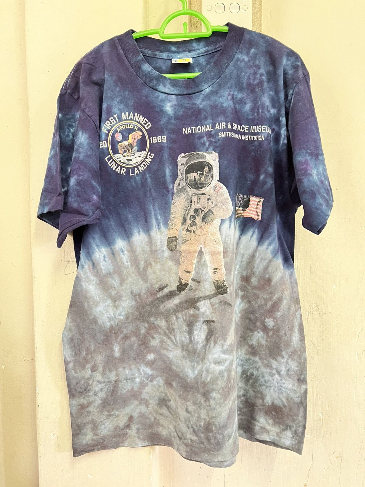 NASA × Vintage Vintage Tye Dye NASA National Air and Space Museum USA Size US M / EU 48-50 / 2 - 7 Thumbnail