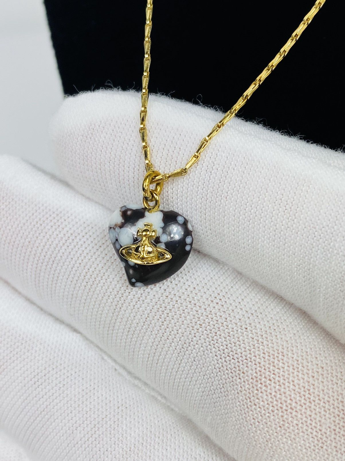 Vivienne Westwood Vivienne Westwood Heart Orb Necklace Size ONE SIZE - 2 Thumbnail