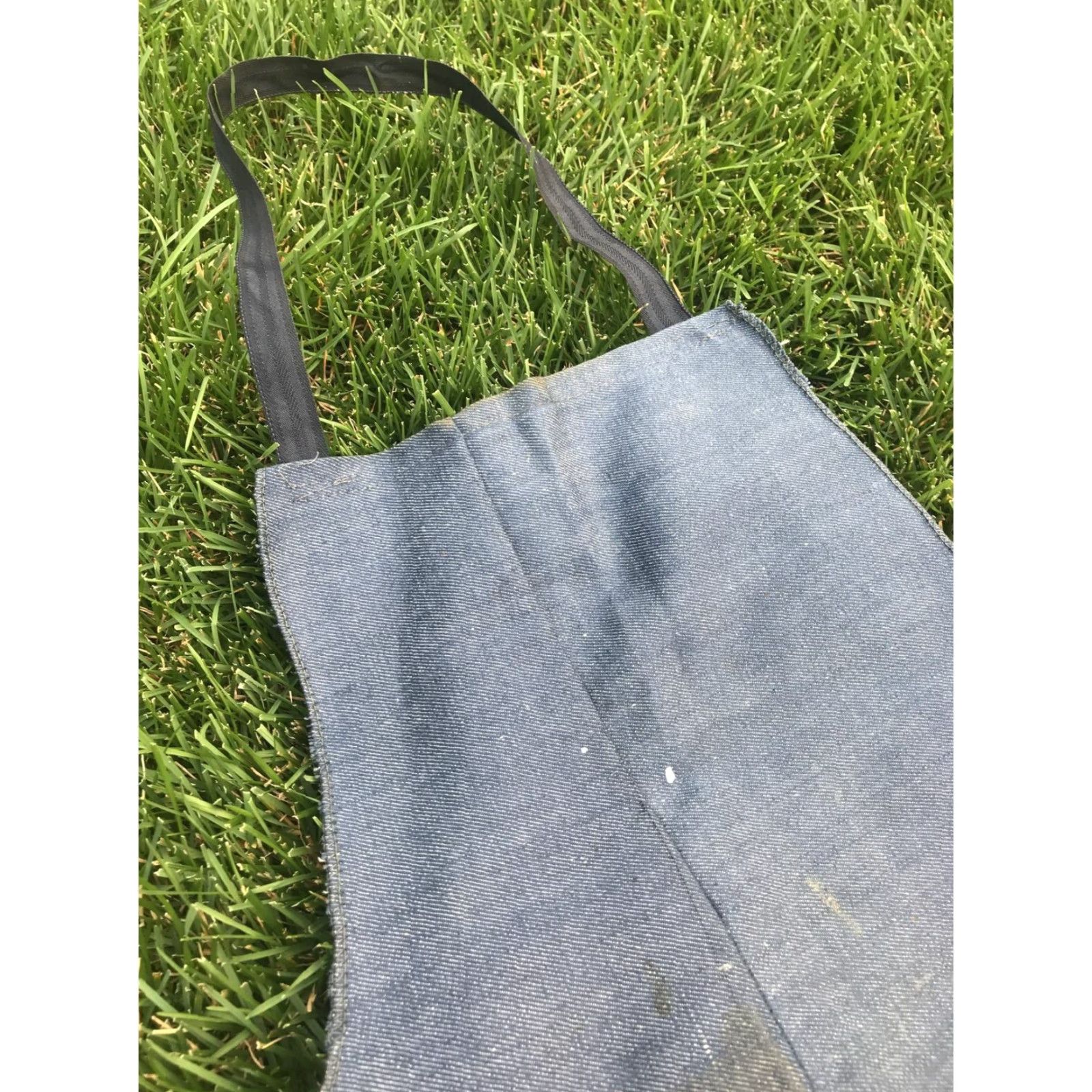 Garage VINTAGE 40s 50s Red Denim Selvedge Bartender Work Apron | Garage Shop | Unisex | SEE MEASUREMENTS Size ONE SIZE - 5 Thumbnail