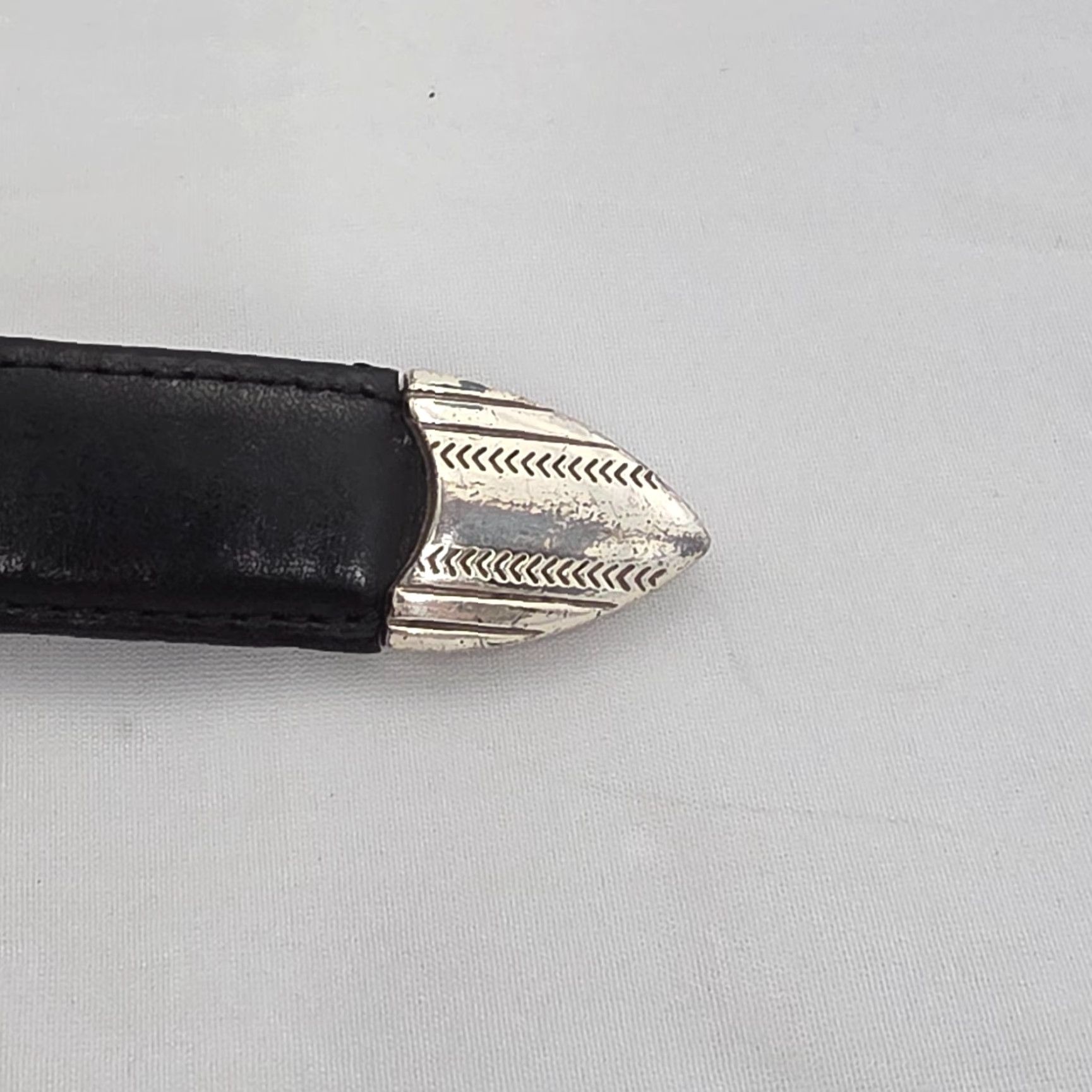 Vintage AML 3000 Men's Top Grain Oil Tan Black Leather Golf Club Belt Size 42 Size US XL / EU 56 / 4 - 5 Thumbnail