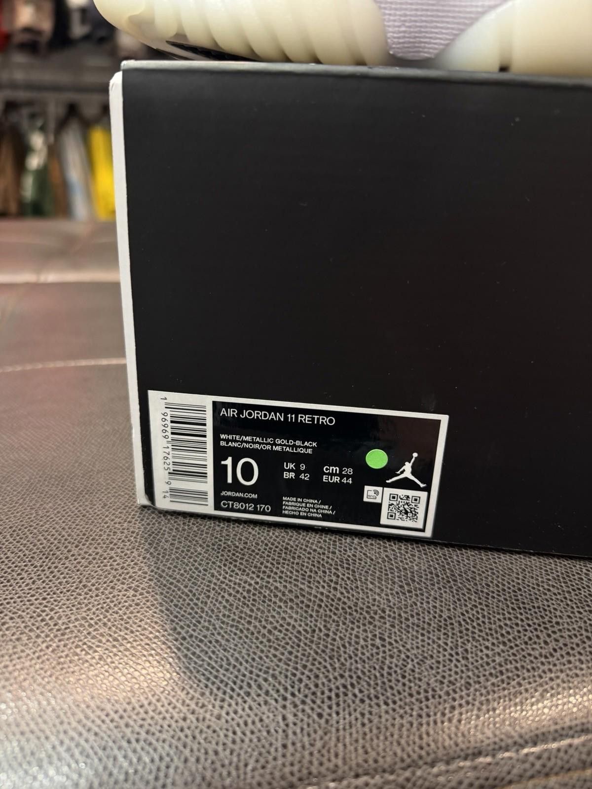 Jordan Brand Size 10 - Air Jordan 11 Retro Mid Gratitude Defining Moments Size US 10 / EU 43 - 12 Thumbnail