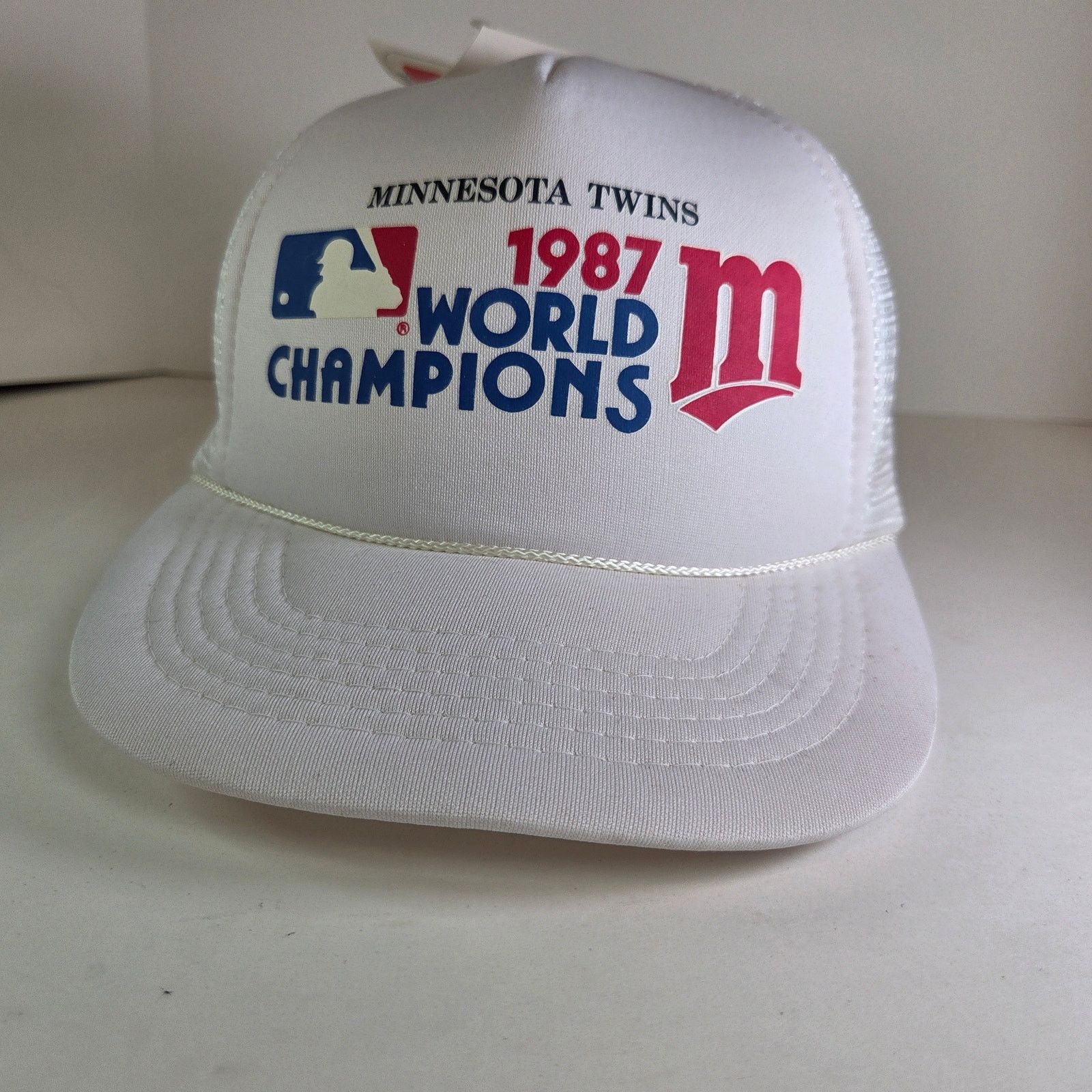 Other MN Twins 1987 World Champions Snapback Trucker Hat M/L Size ONE SIZE - 1 Thumbnail