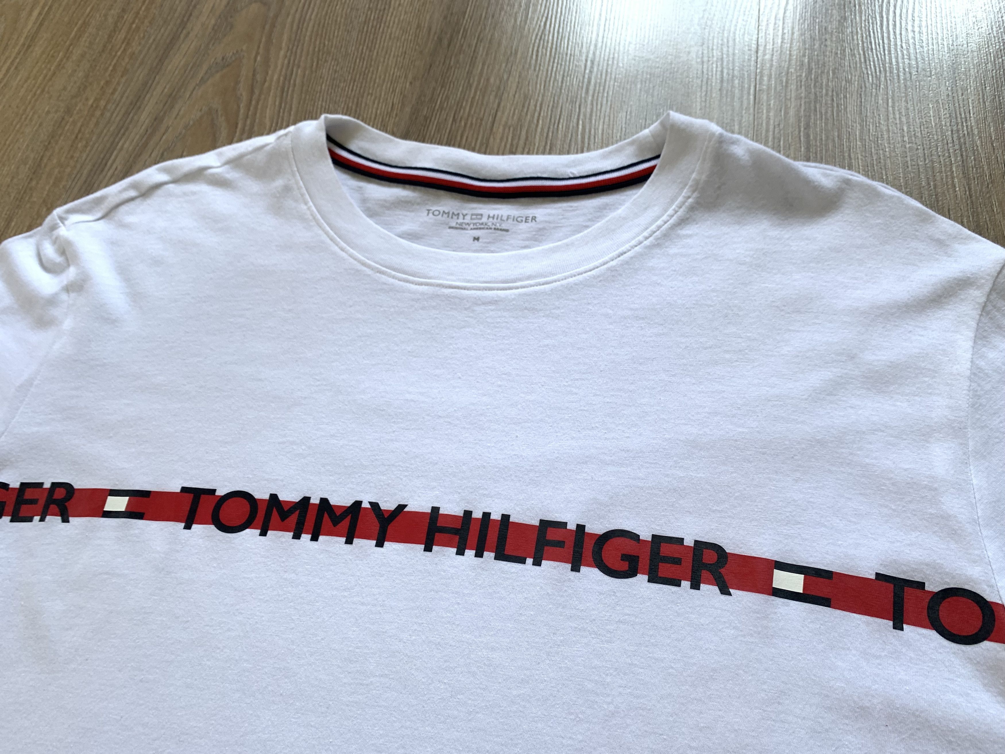 Tommy Hilfiger Tommy Hilfiger White Cotton Printed T Shirt Size US M / EU 48-50 / 2 - 4 Thumbnail