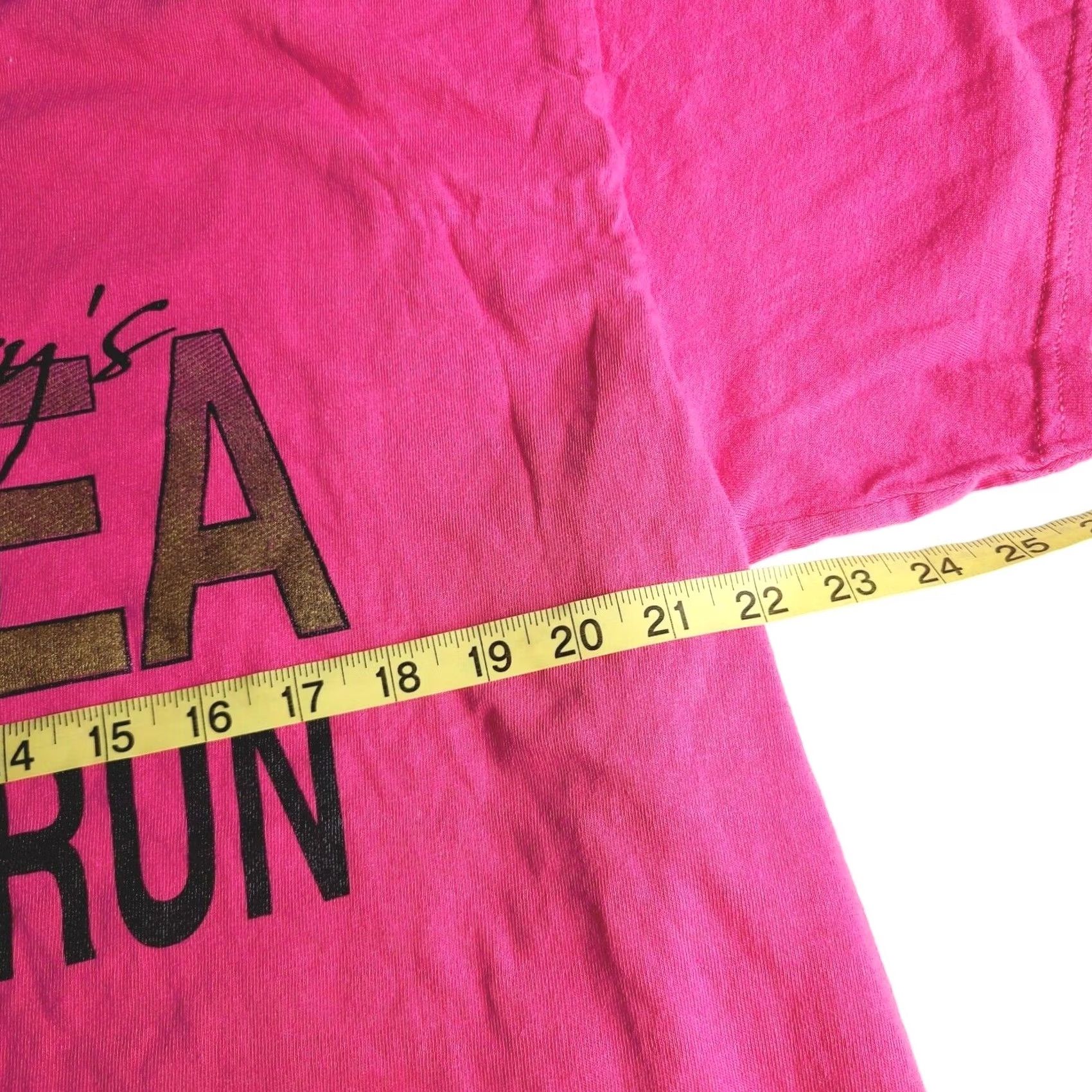 Gildan VINTAGE Madea On The Run Again Movie Promo XL Pink T-Shirt Mens Size US XL / EU 56 / 4 - 5 Thumbnail