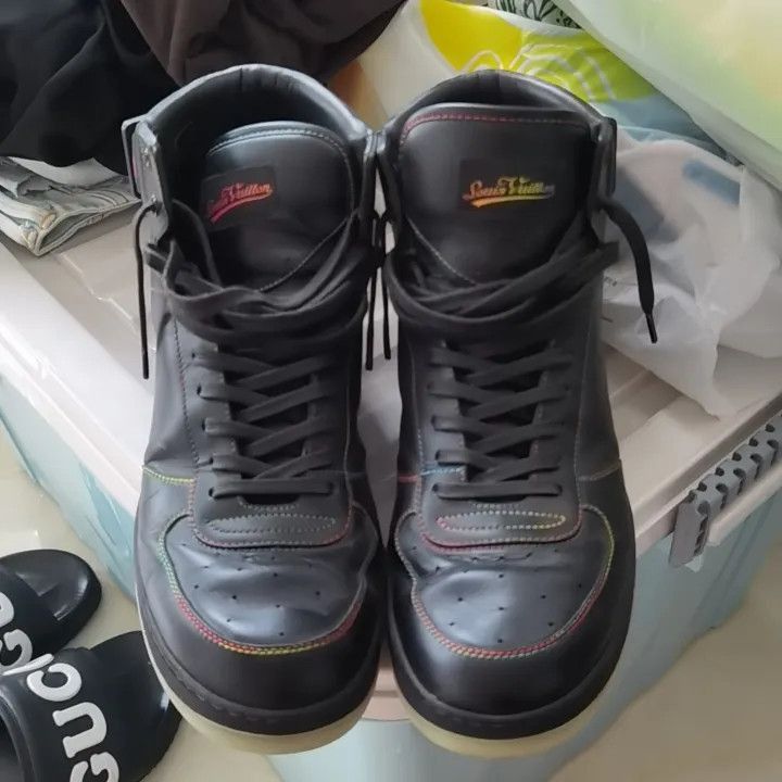 Other Louis Vuitton High-Top Sneakers in Black -2508 Size US 8 / EU 41 - 2 Thumbnail