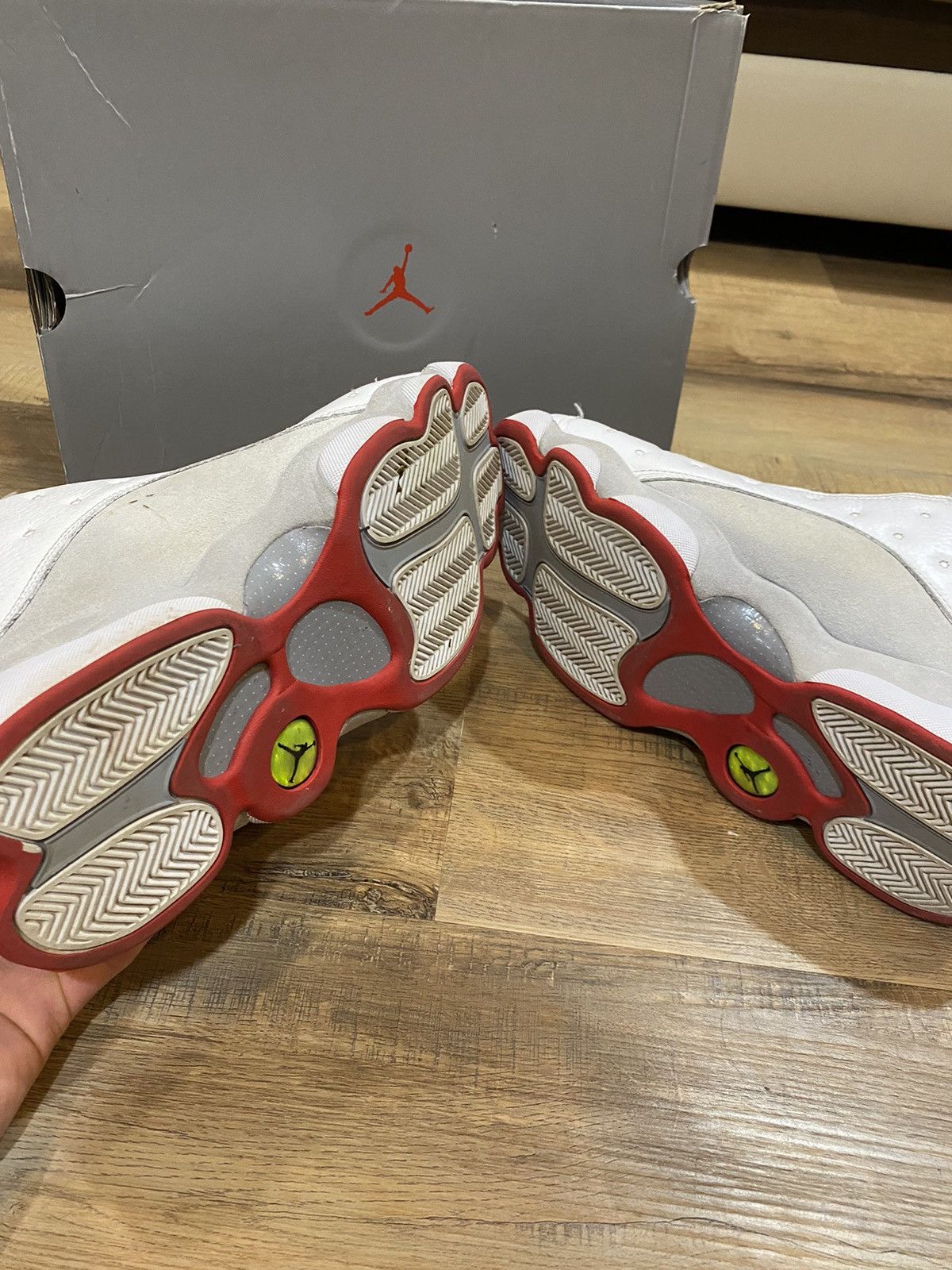 Jordan Brand Jordan 13 White Wolf Grey Size US 13 / EU 46 - 4 Thumbnail