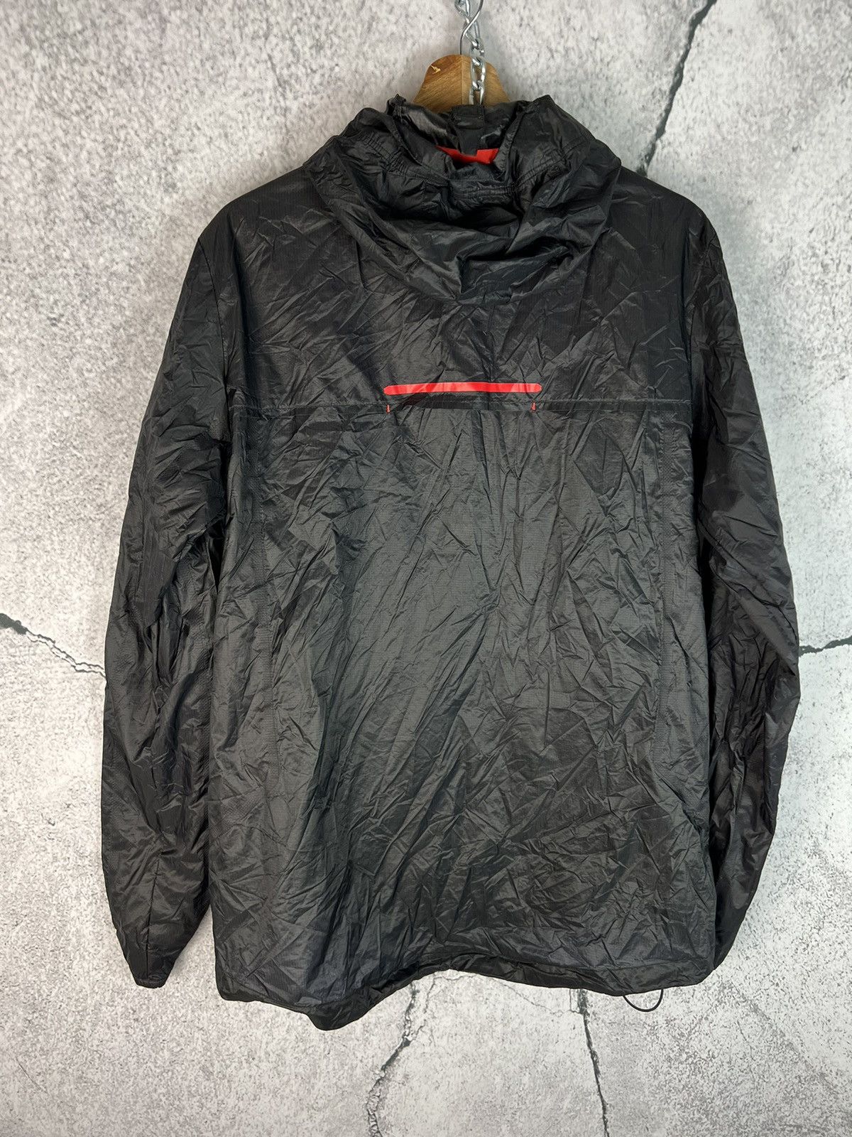 New Balance Liverpool New Balance Training Player Soccer Jacket Size US M / EU 48-50 / 2 - 2 Thumbnail