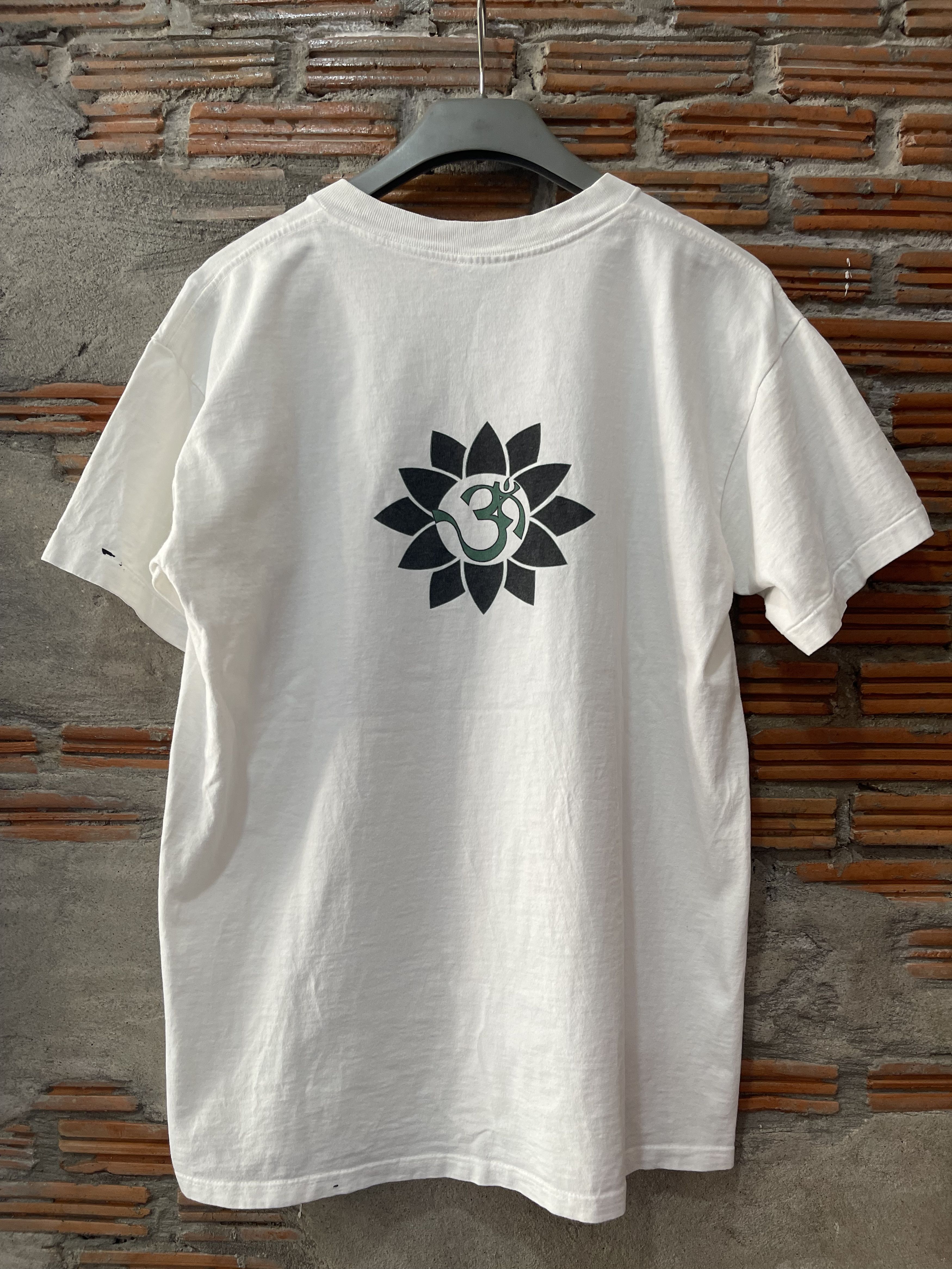Band Tees VTG 90s 311 Band - Rare Alternative Rock Tee L Size US L / EU 52-54 / 3 - 11 Thumbnail