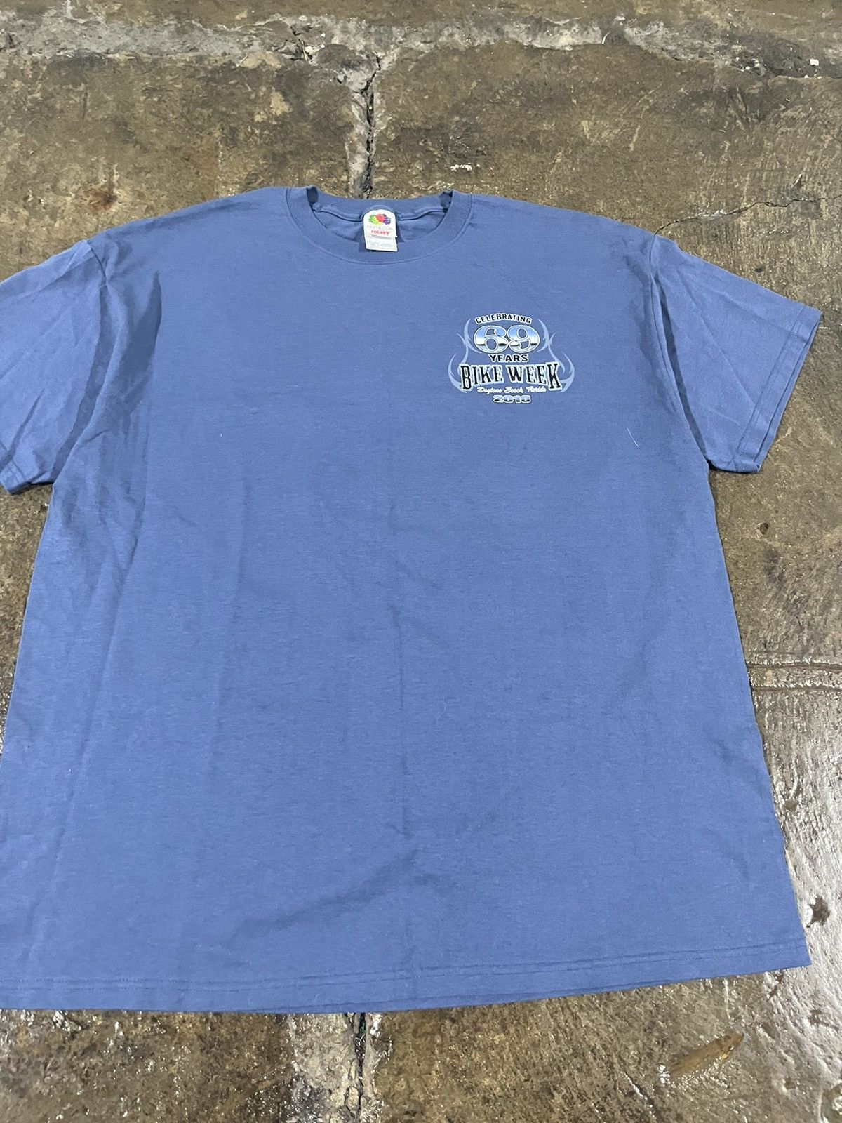 Harley Davidson × Vintage Crazy Bike Week 2010 Vintage 69 Years Funny Humor Sex Tee Size US XXL / EU 58 / 5 - 5 Thumbnail