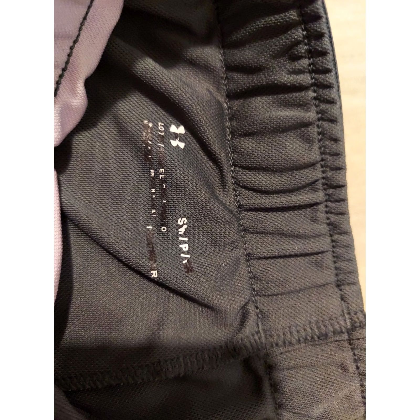 Under Armour Under Armour Womens Shorts S Small Gray Athletic Gym Workout Size 28" / US 6 / IT 42 - 4 Thumbnail