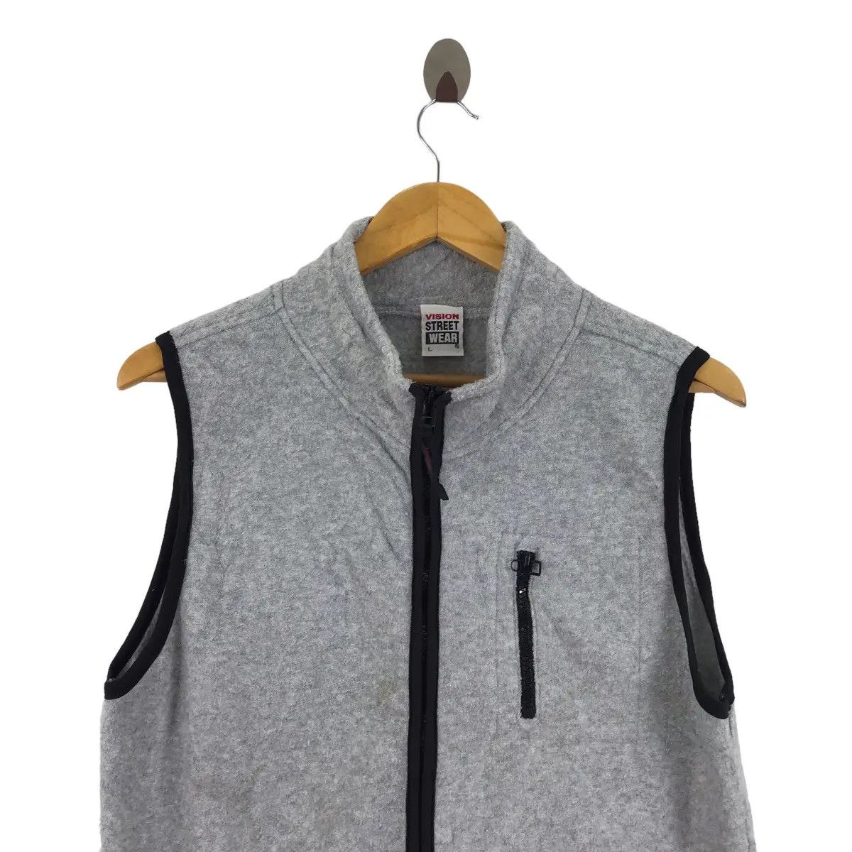 Vision Streetwear Vintage VISION STREET WEAR Skateboard Fleece Vest Size US L / EU 52-54 / 3 - 2 Thumbnail