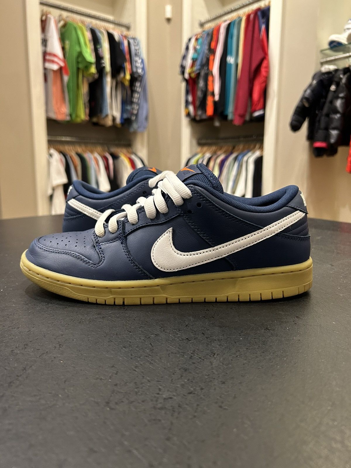 Nike Nike SB Dunk Low ‘Navy Gum’ Size US 8 / EU 41 - 2 Thumbnail
