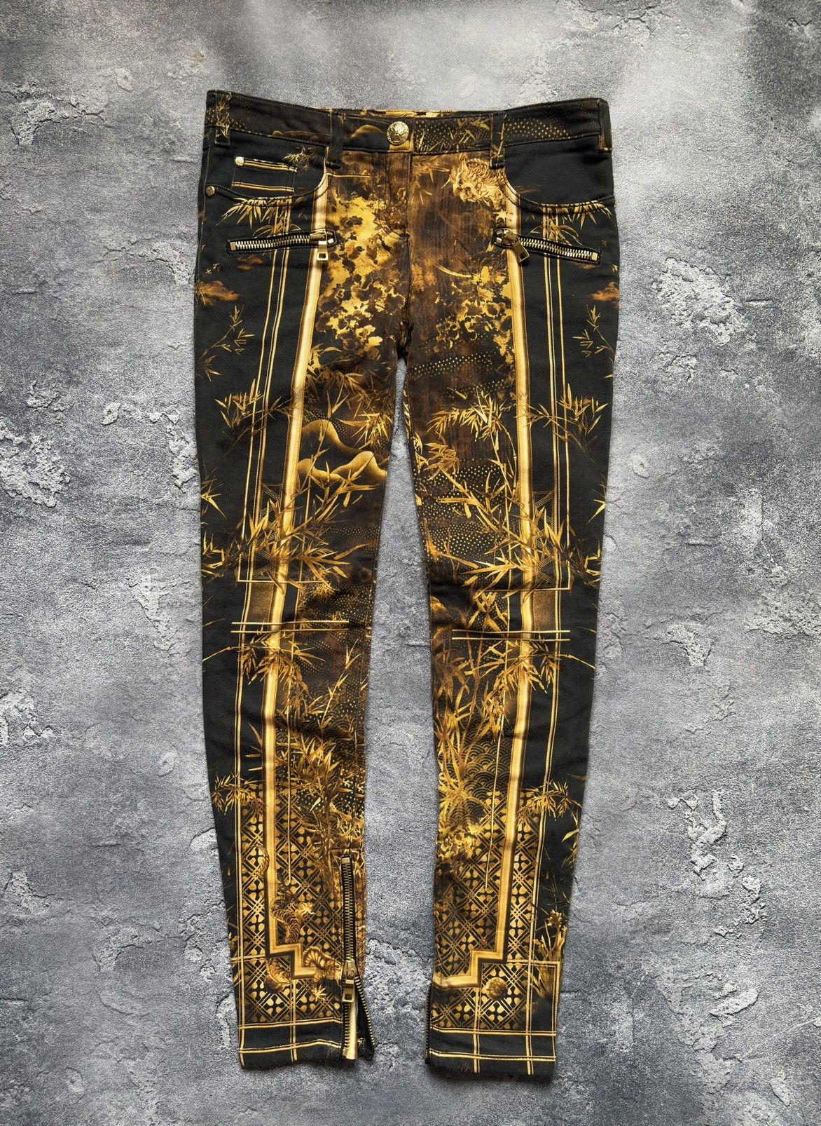 Balmain Vintage Balmain Luxury Black Gold Baroque Print Pants RARE Size 26" / US 2 / IT 38 - 1 Thumbnail