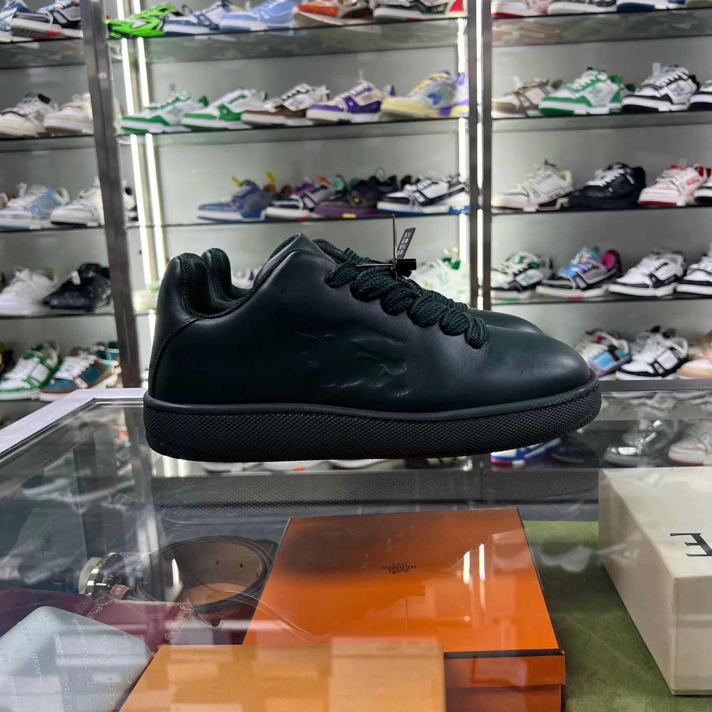 Burberry burberry black leather logo sneakers size 43 Size US 10 / EU 43 - 1 Preview