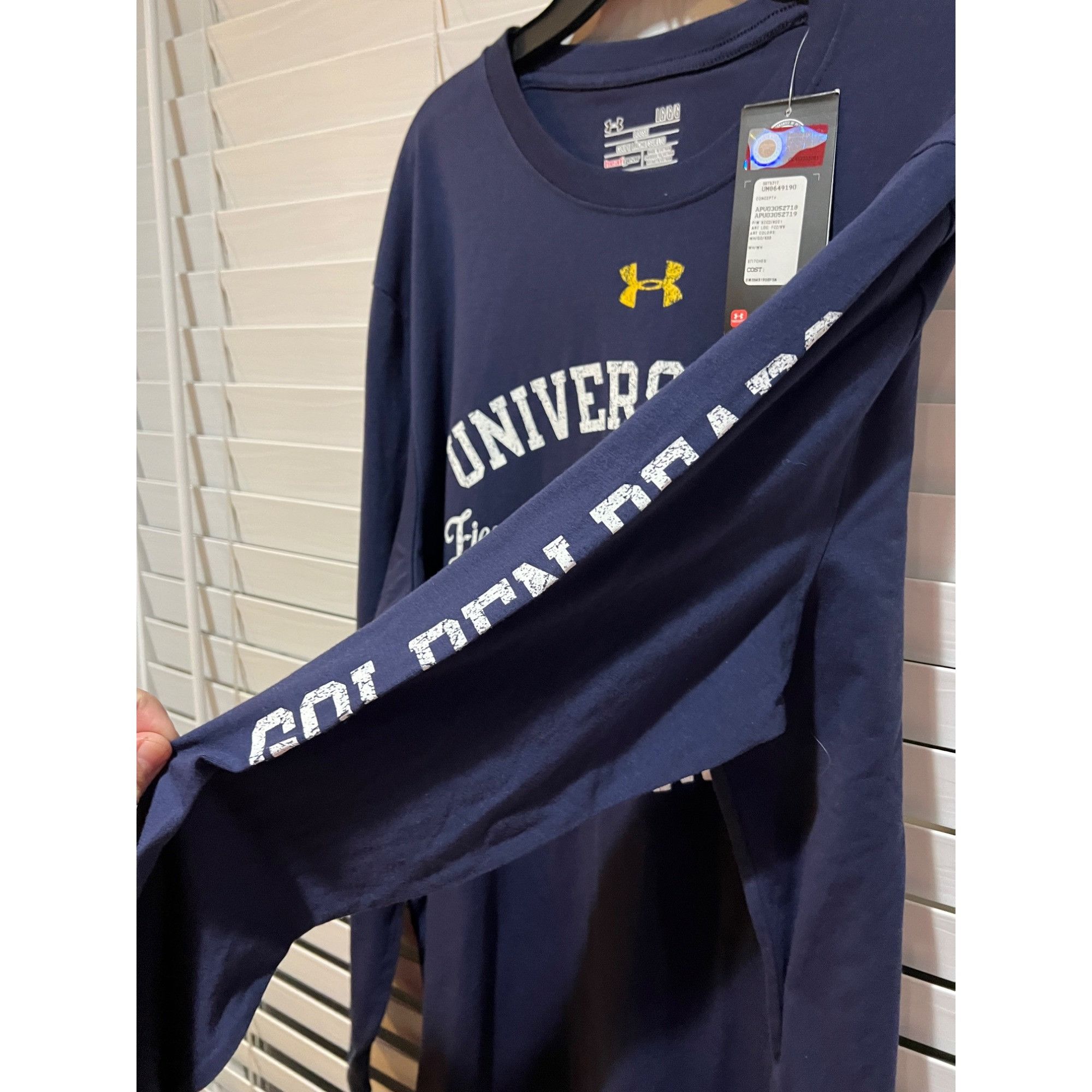 Under Armour Under Armour Cal Golden Bears Long Sleeve Shirt NWT - Size L Size US L / EU 52-54 / 3 - 3 Thumbnail