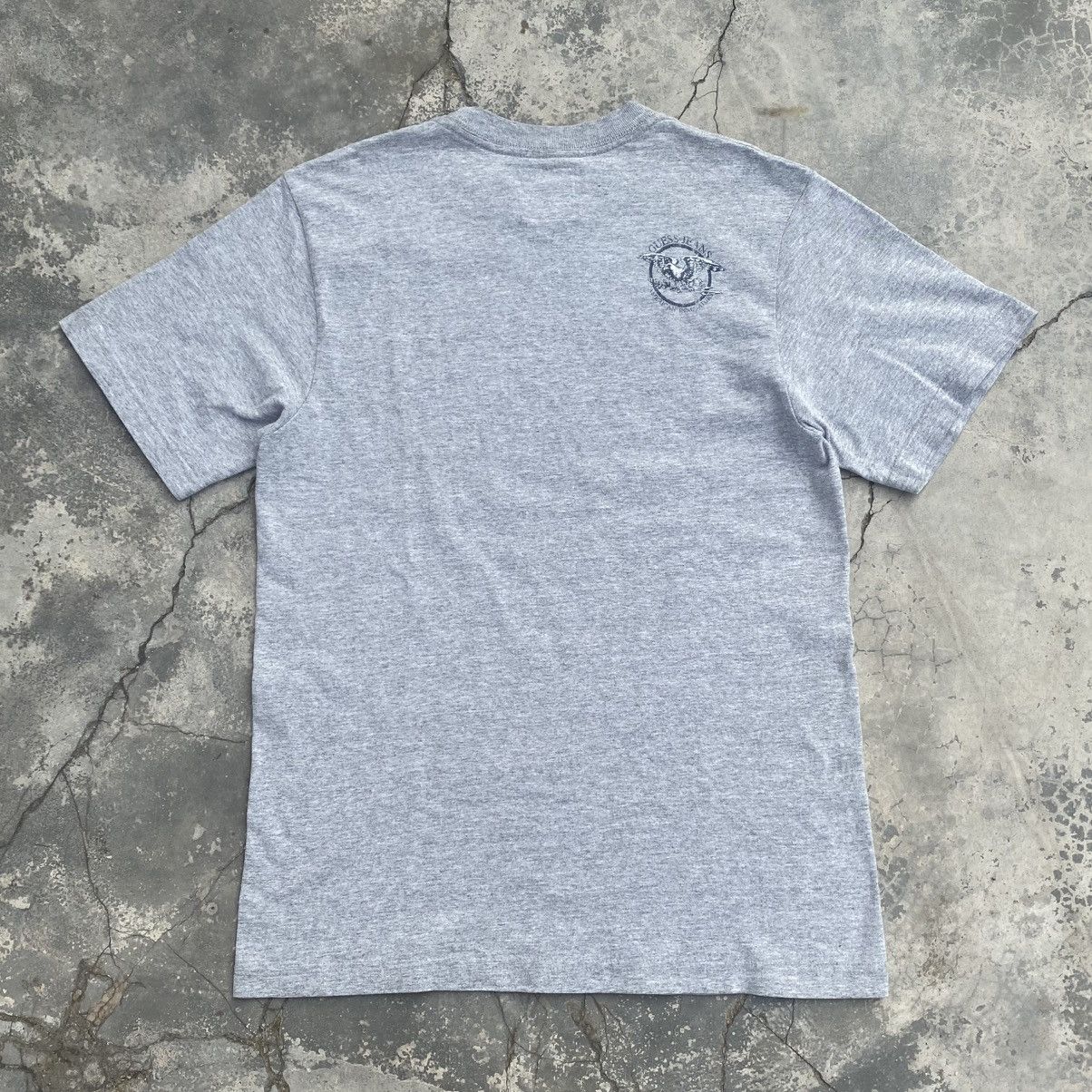 Guess Vintage GUESS JEANS tee Size US S / EU 44-46 / 1 - 4 Thumbnail