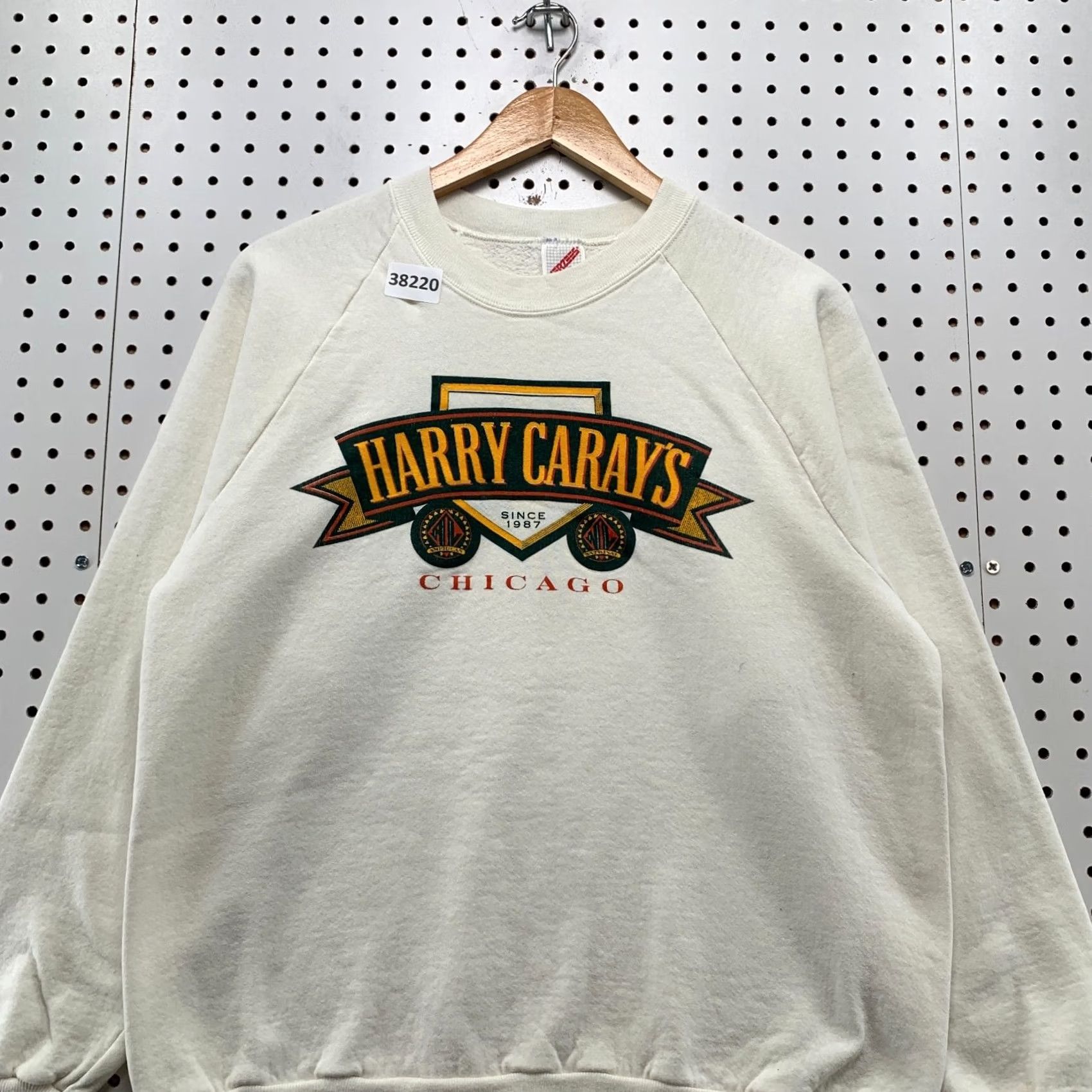 Jerzees VINTAGE 90s Harry Carry’s Chicago Sweatshirt Mens XL Fits Medium White USA Size US M / EU 48-50 / 2 - 2 Thumbnail