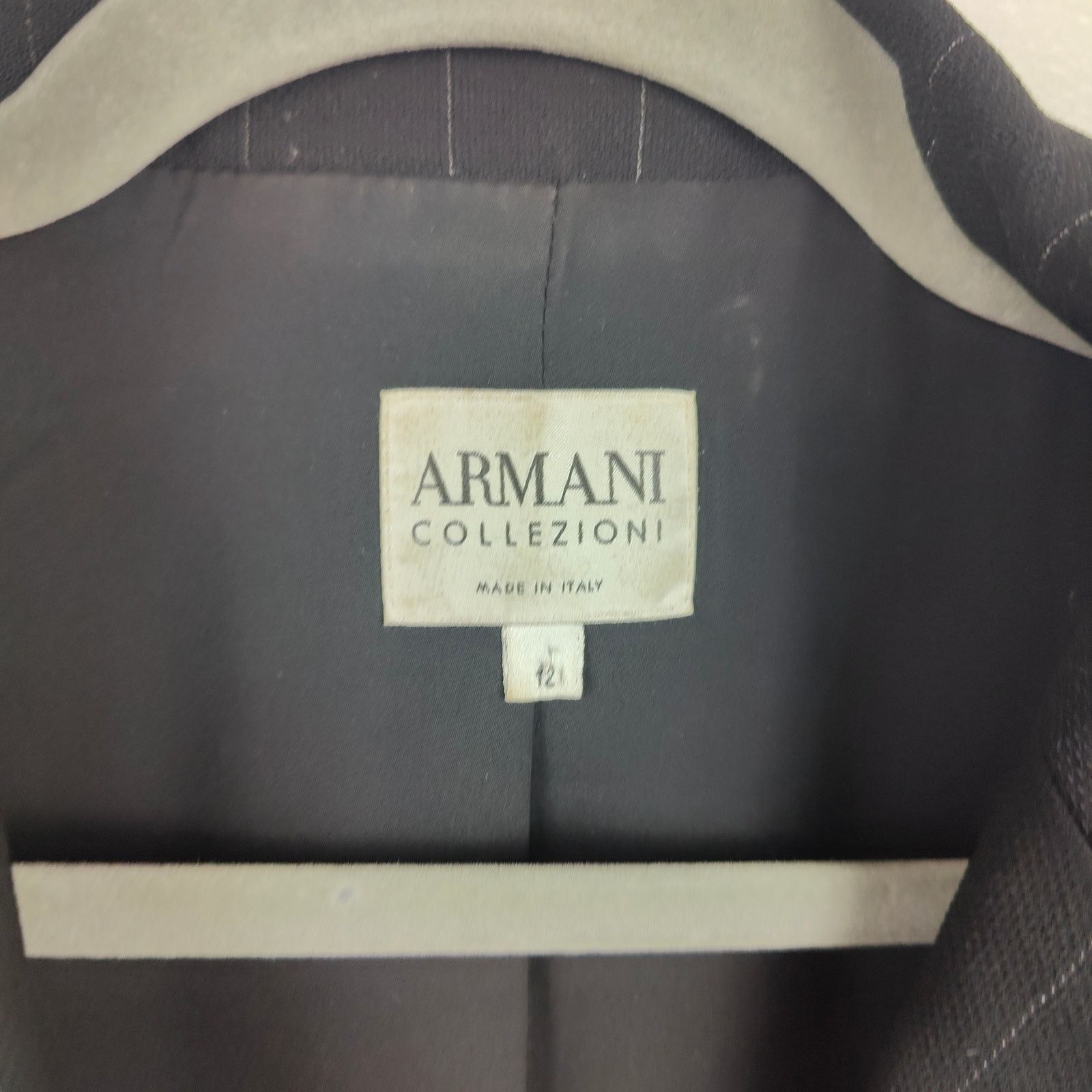 Armani Collezioni Armani Collezioni Blazer 12 Black Pinstripe Preppy Work Size XL / US 12-14 / IT 48-50 - 5 Thumbnail