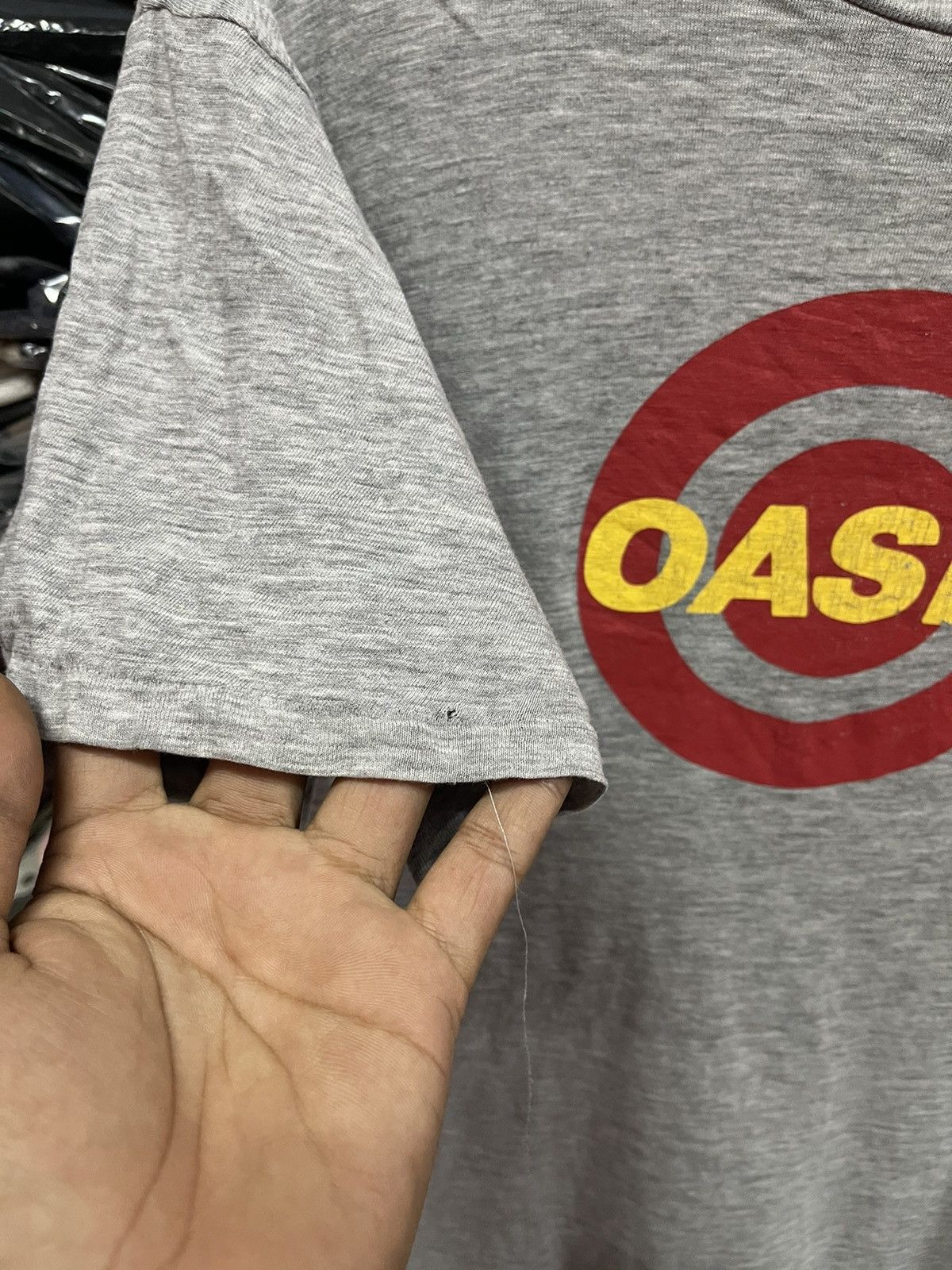 Band Tees Band Oasis Promo Tees🔥🔥🔥 Size US L / EU 52-54 / 3 - 5 Thumbnail