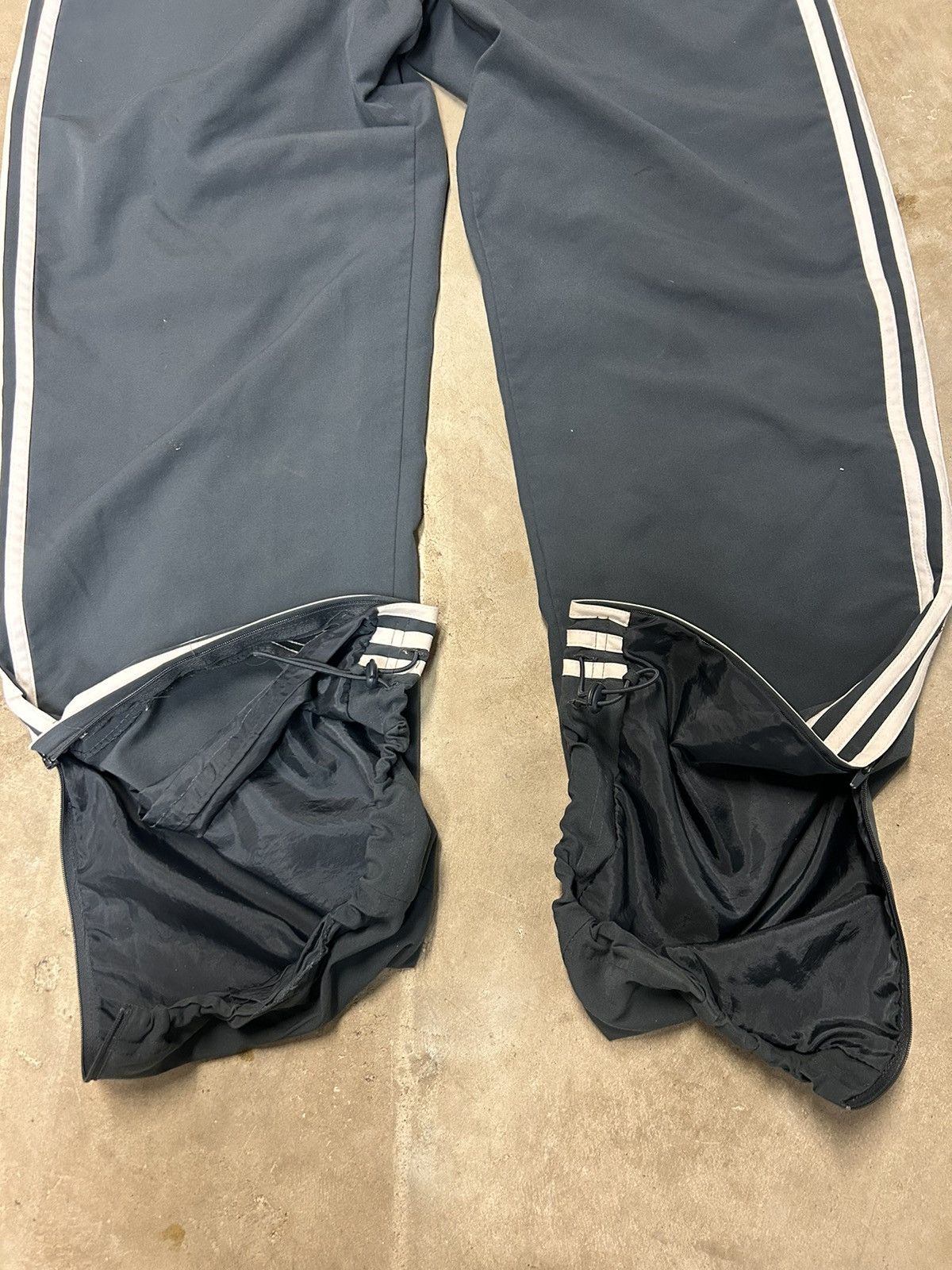 Adidas × Vintage Adidas Vintage 2000s Parachute Track Pants Baggy Y2K Size US 32 / EU 48 - 3 Thumbnail
