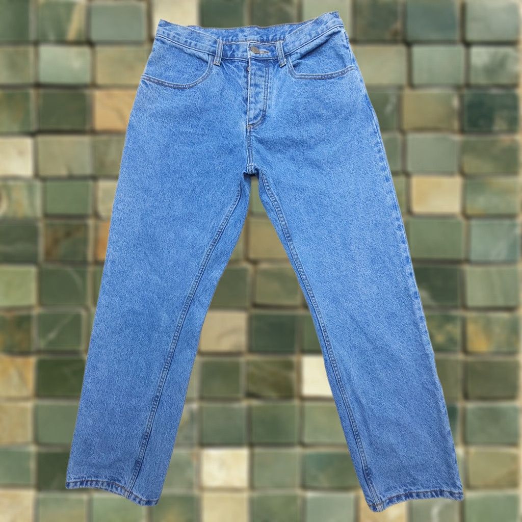 Brandy Melville Brandy Melville John J. Galt Button Fly High Rise Straight Jeans 30 x 29 Denim Blue 100% Cotton Womens Jeans Size 30" / US 8 / IT 44 - 1 Thumbnail