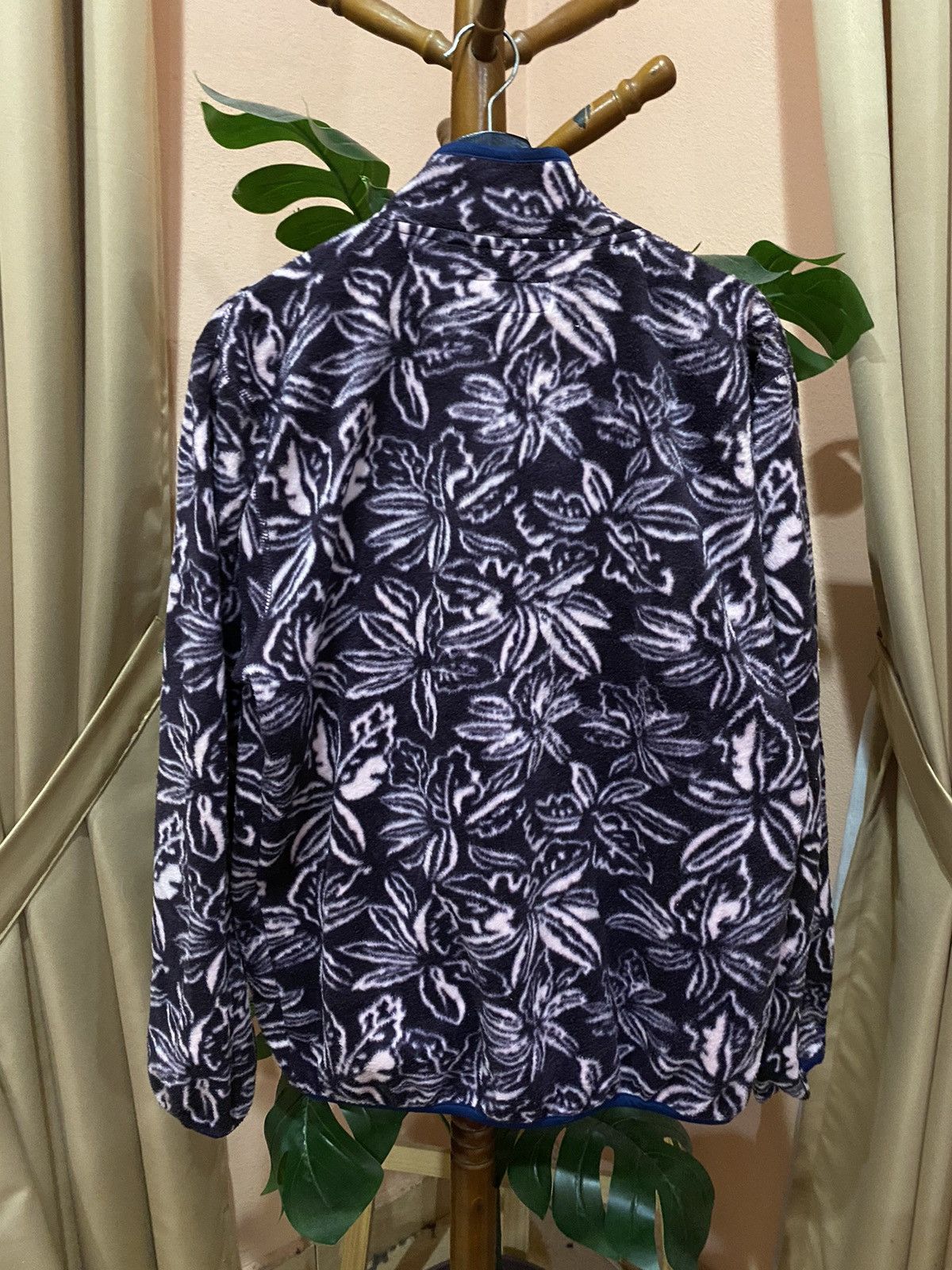 Vintage Scommessa Vintage Fleece Jacket Black & White Floral Pattern Size US L / EU 52-54 / 3 - 7 Thumbnail