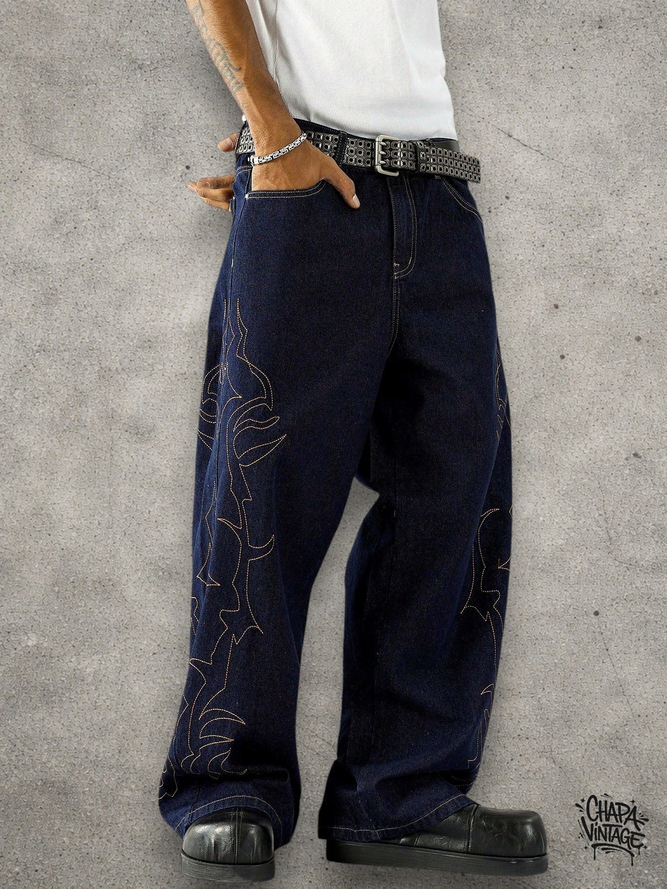 Japanese Brand Dark blue straight jeans Size US 32 / EU 48 - 1 Thumbnail