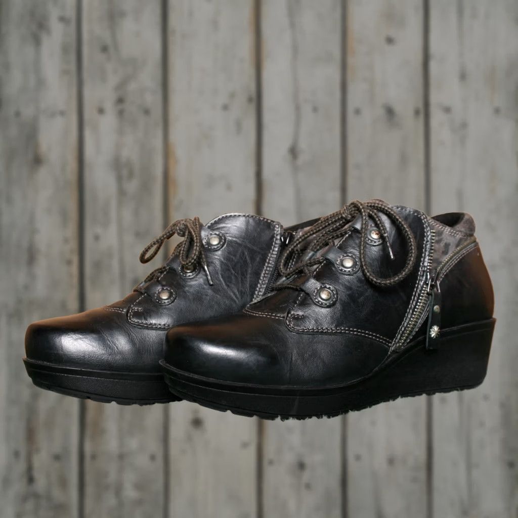 Vintage DROMEDARIS Becky Black Leather Wedge Oxford Womens Casual Shoes 8.5 US 39 EUR Size US 9 / IT 39 - 1 Thumbnail
