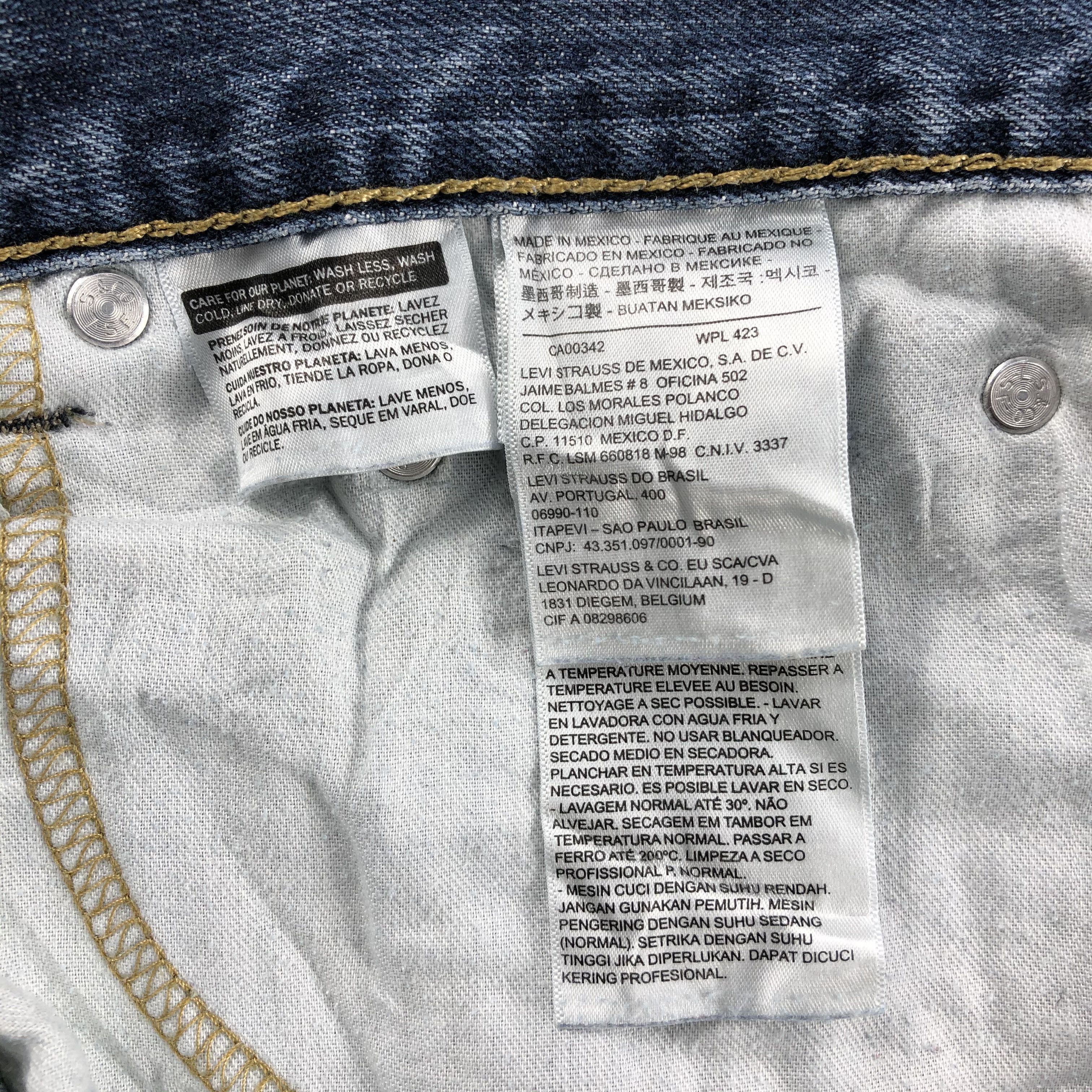 Levi's Vintage Levis 559 Jeans Faded Blue Denim KJ448 Size US 36 / EU 52 - 10 Thumbnail