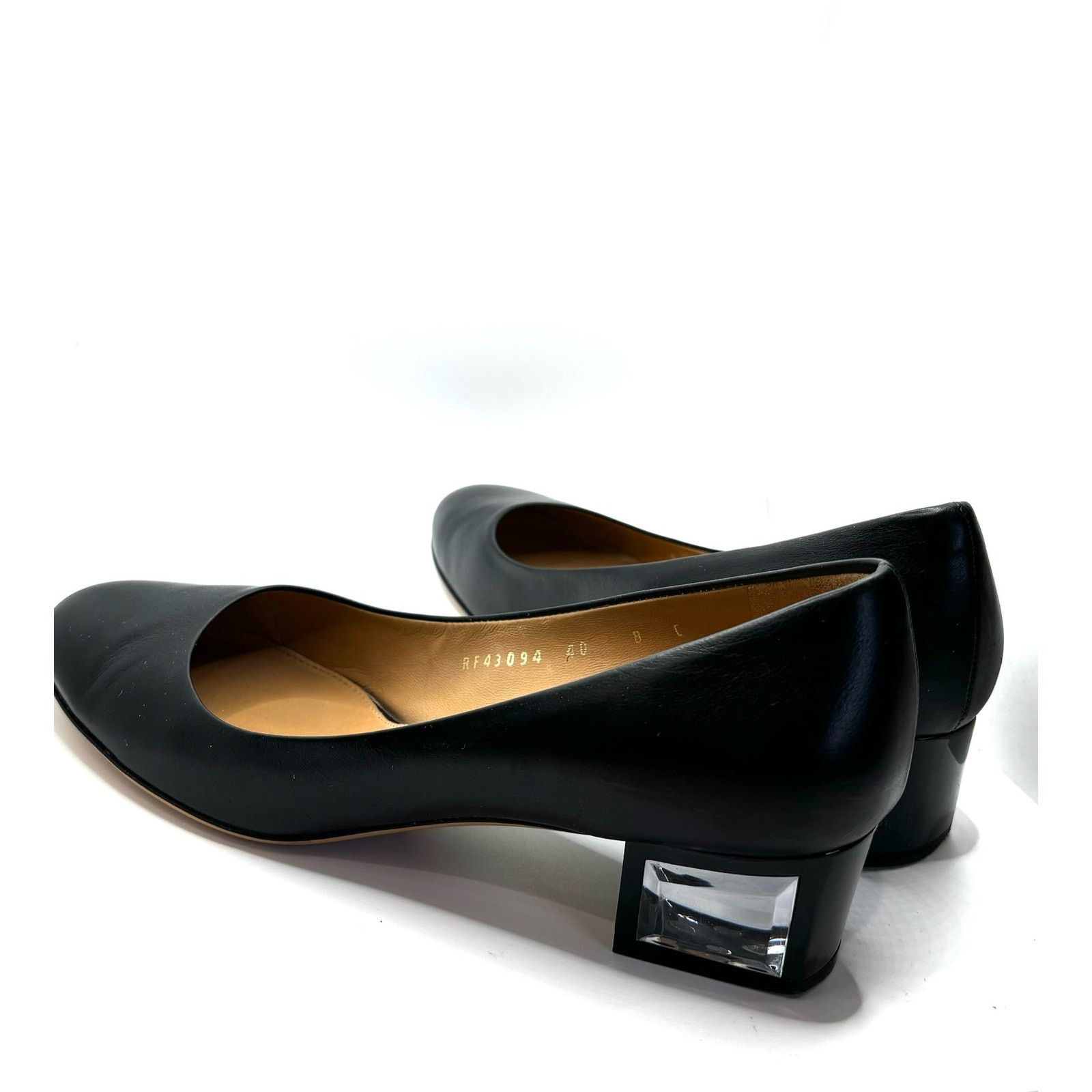 Salvatore Ferragamo SALVATORE FERRAGAMO Ninfea Lucite Block Heel Pumps Sz 8 Size US 8 / IT 38 - 6 Thumbnail