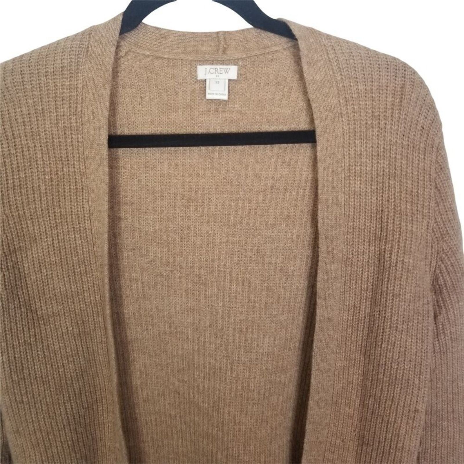 J.Crew J. Crew Women Lambswool Cardigan Sweater XS Quiet Luxury Size XS / US 0-2 / IT 36-38 - 2 Thumbnail