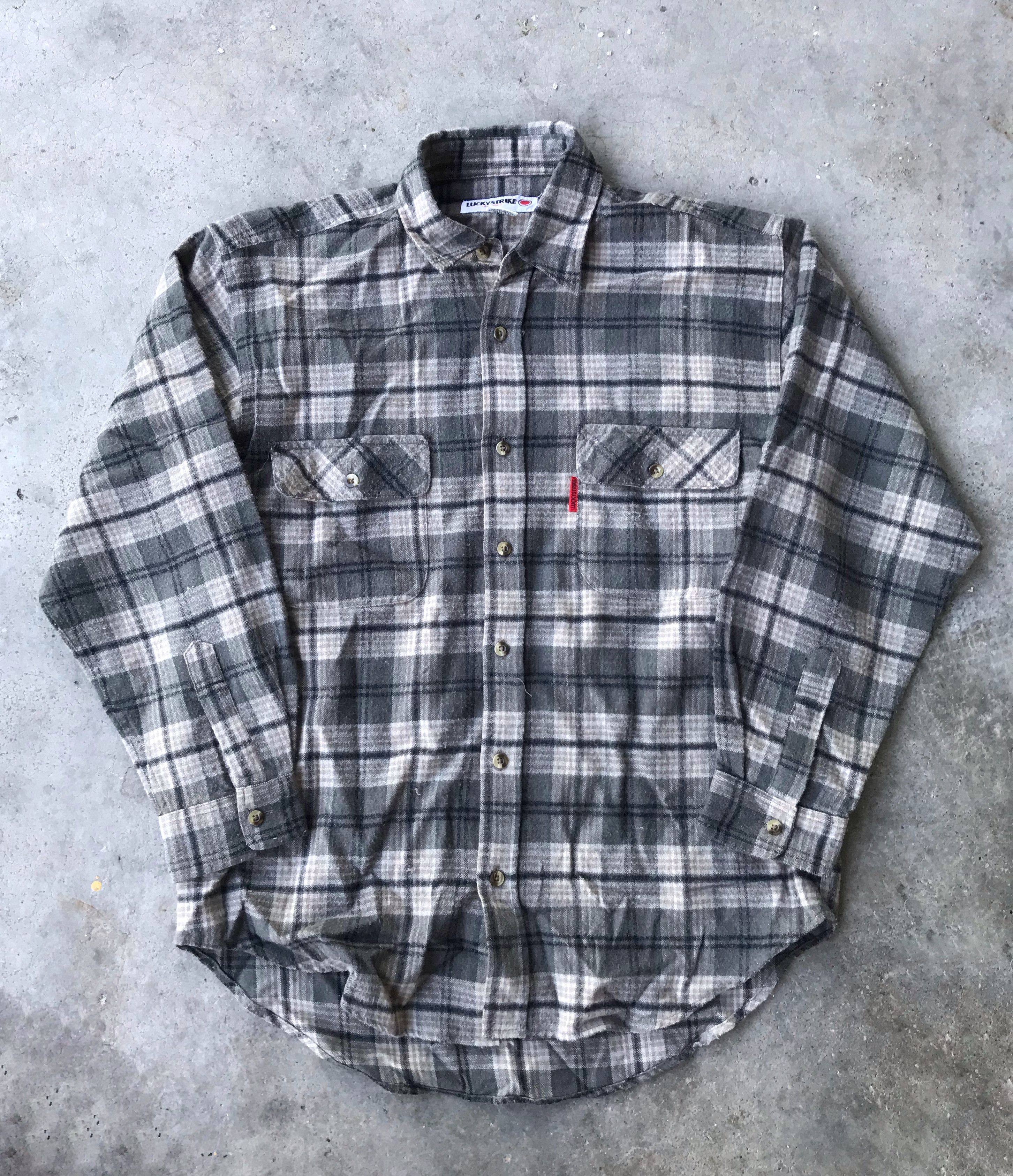 Vintage Vintage Lucky strike shirts Size US M / EU 48-50 / 2 - 2 Thumbnail