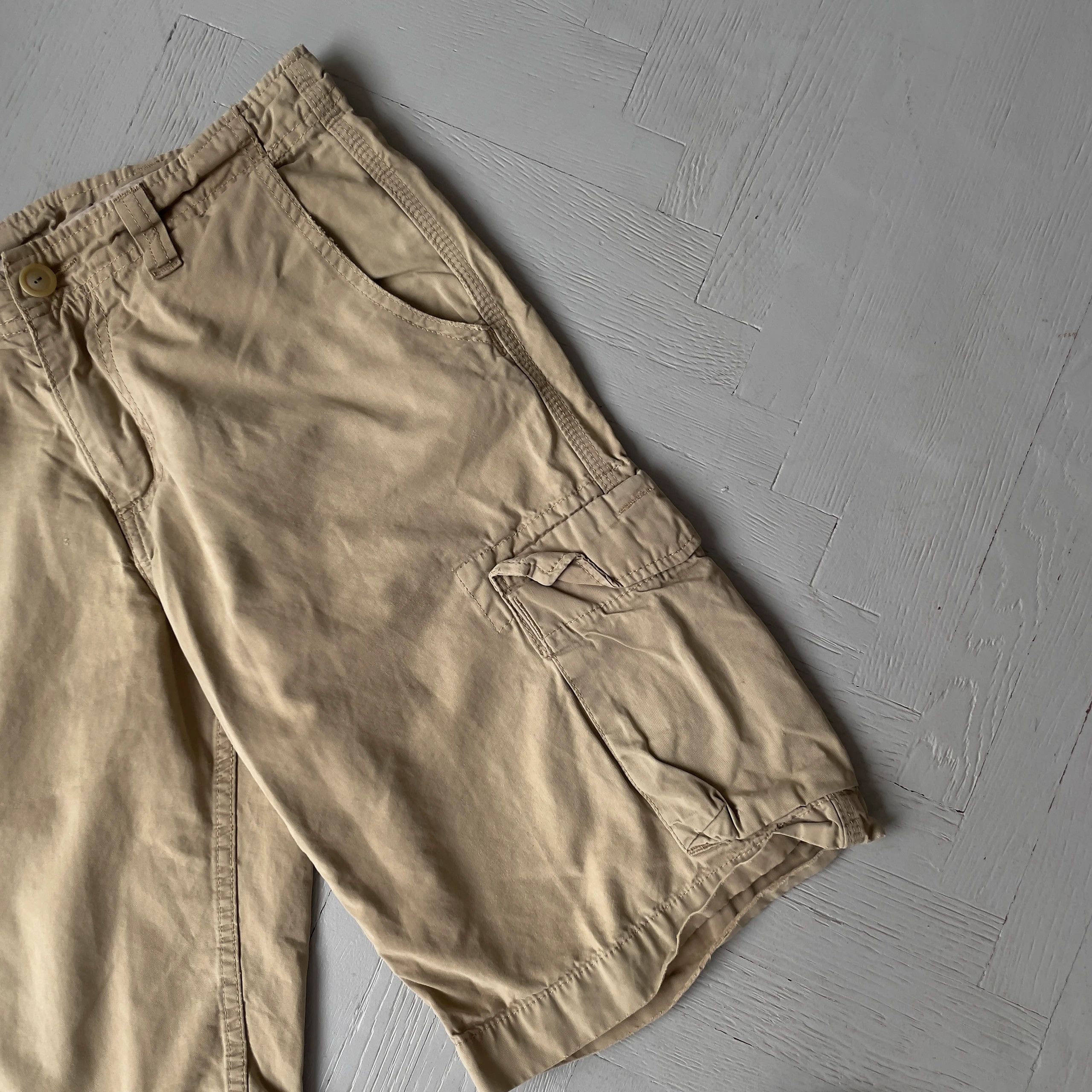 Carhartt Carhartt Thrift Cargo Bermuda Shorts Size US 27 - 6 Thumbnail