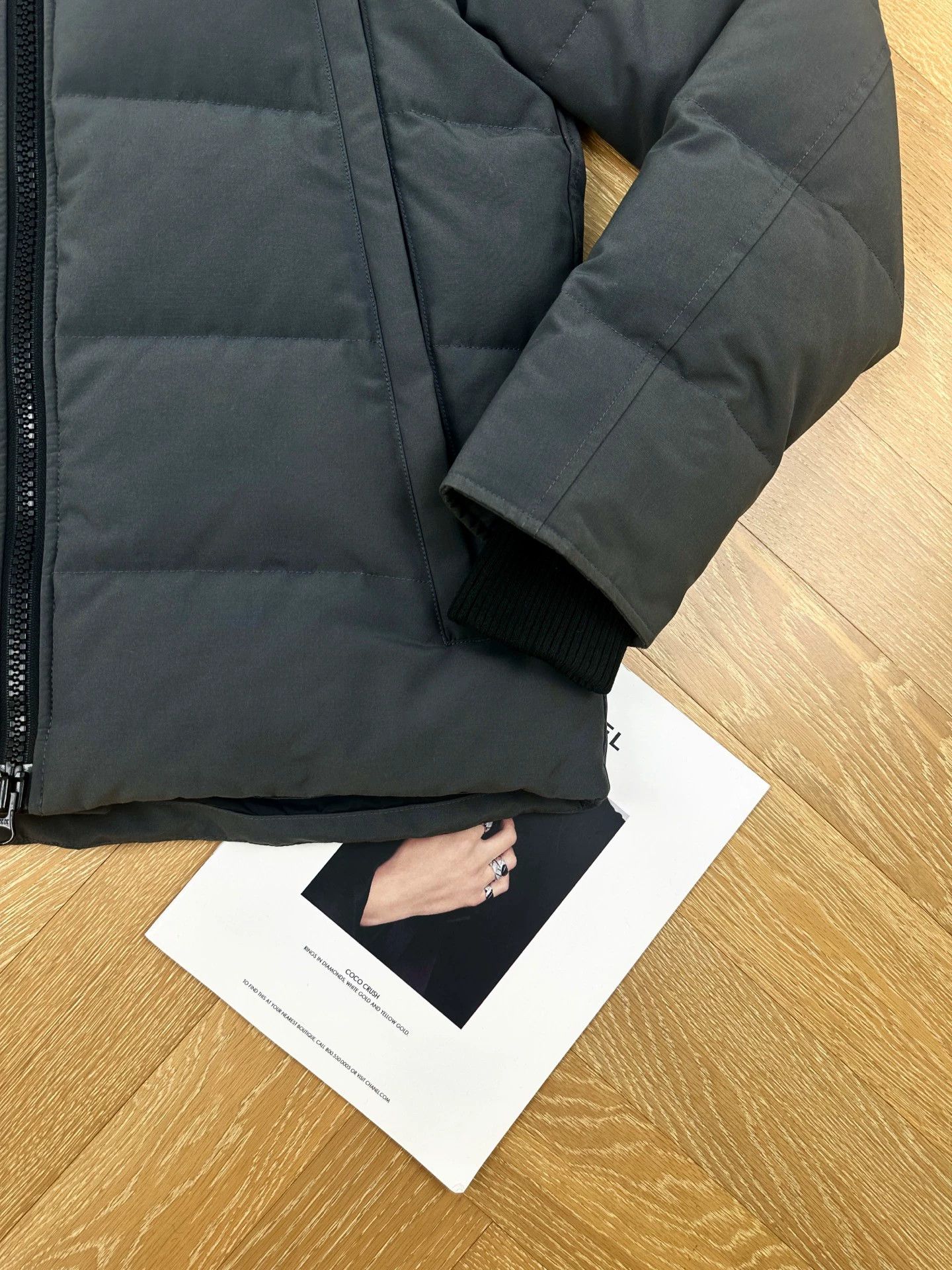 Canada Goose Canada Goose Woolford Logo Flight Down Jkt Men's Charcoal L Size US L / EU 52-54 / 3 - 3 Thumbnail