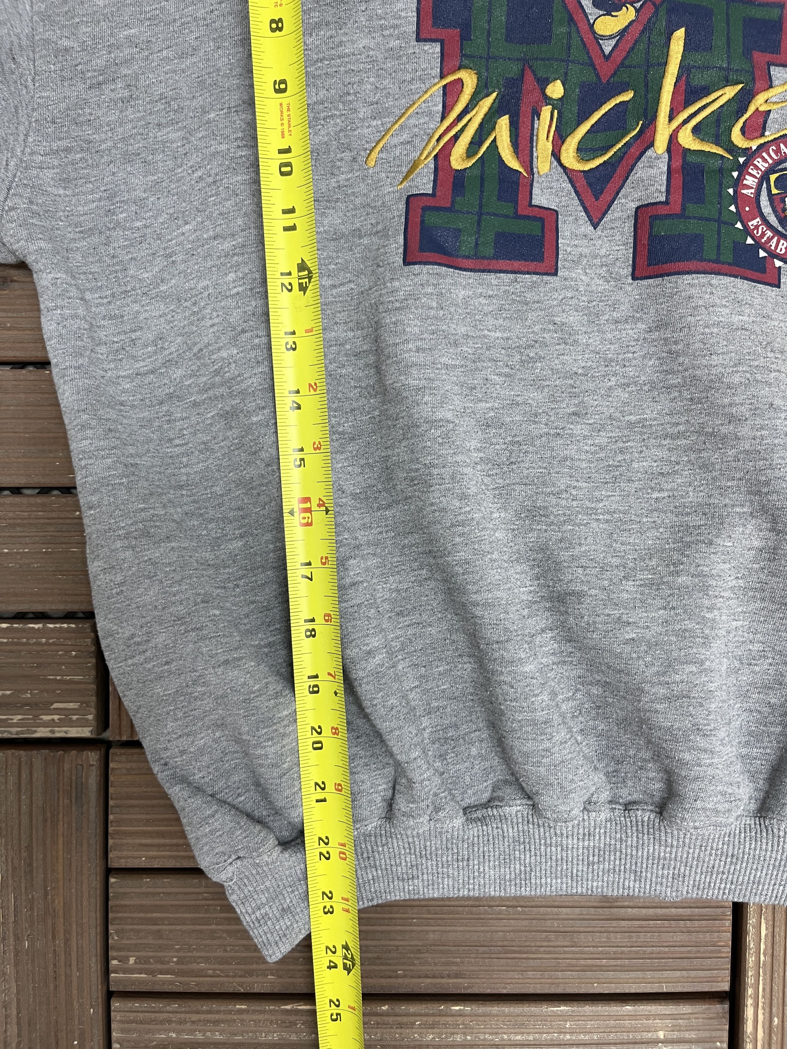 Vintage Mickey Mouse American Classic Vintage Grey Sweater Crewneck Size US L / EU 52-54 / 3 - 8 Thumbnail