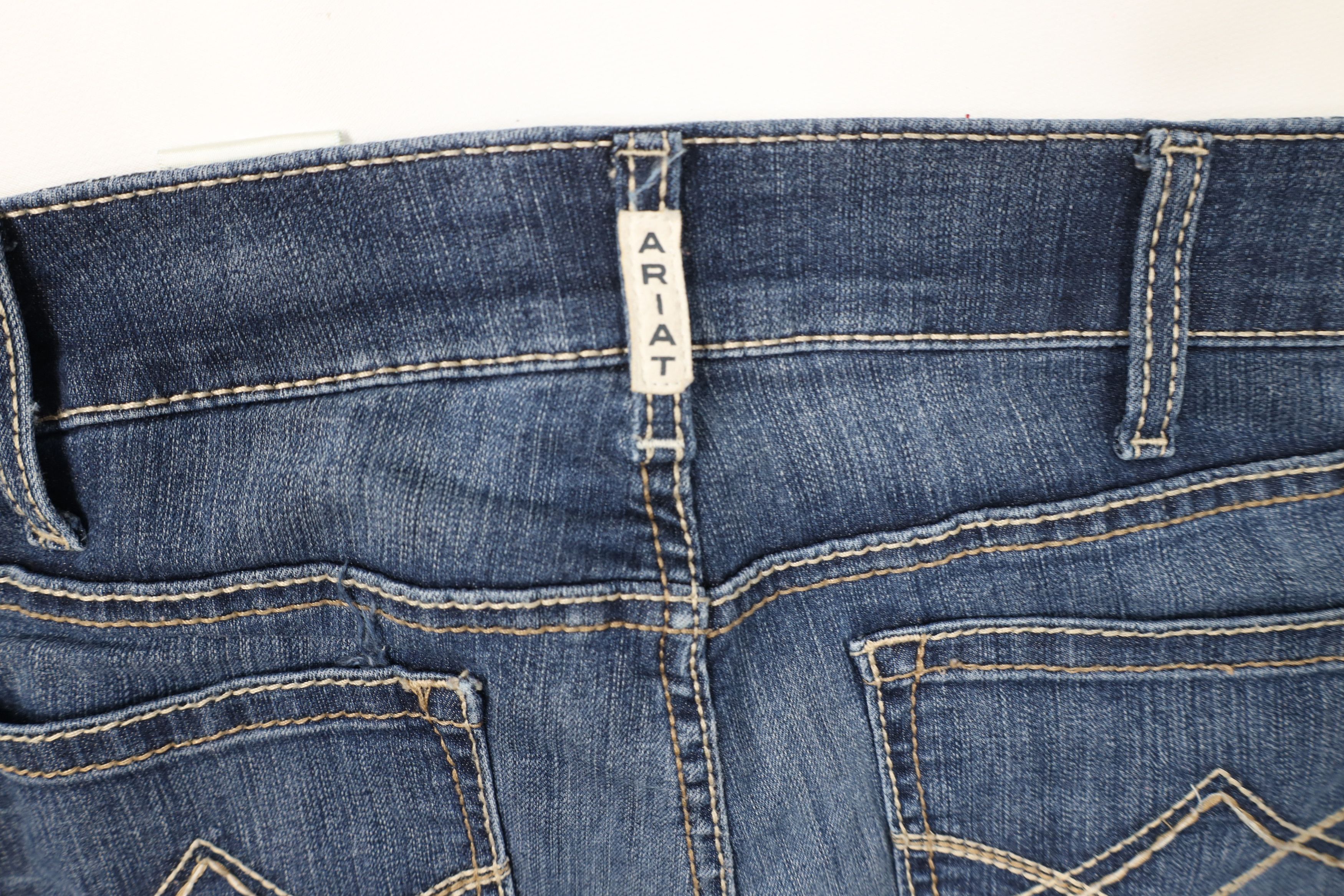 Ariat Ariat Real Thick Stitch Stretch Flared Wide Leg Denim Jeans Size 32" / US 10 / IT 46 - 13 Thumbnail